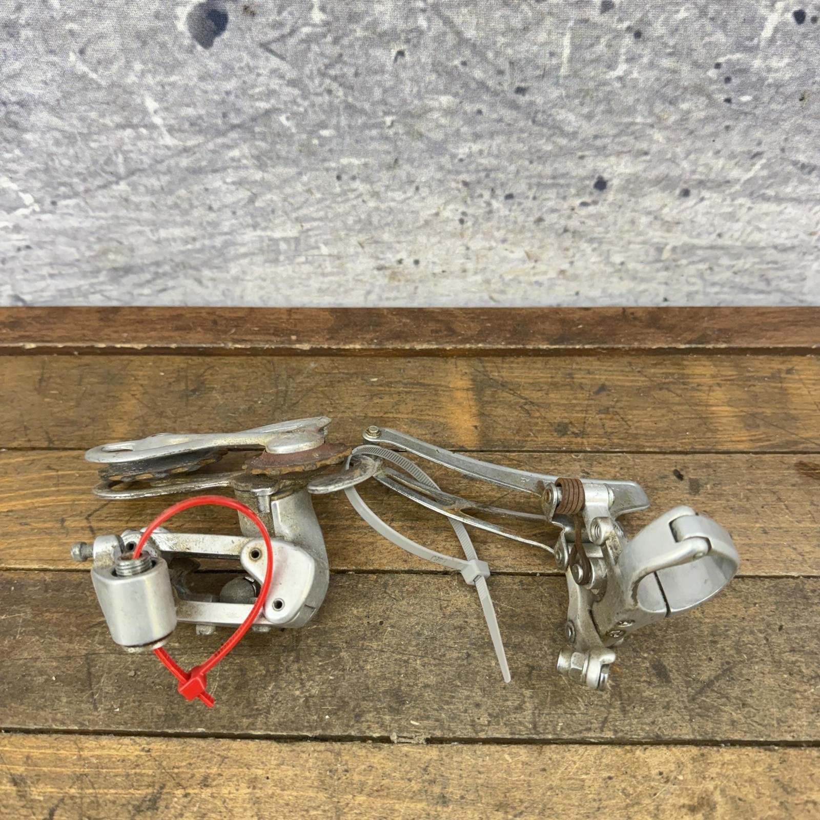Vintage Suntour Cyclone Derailleur Set Front Rear Road Touring Bike Japan 1980s
