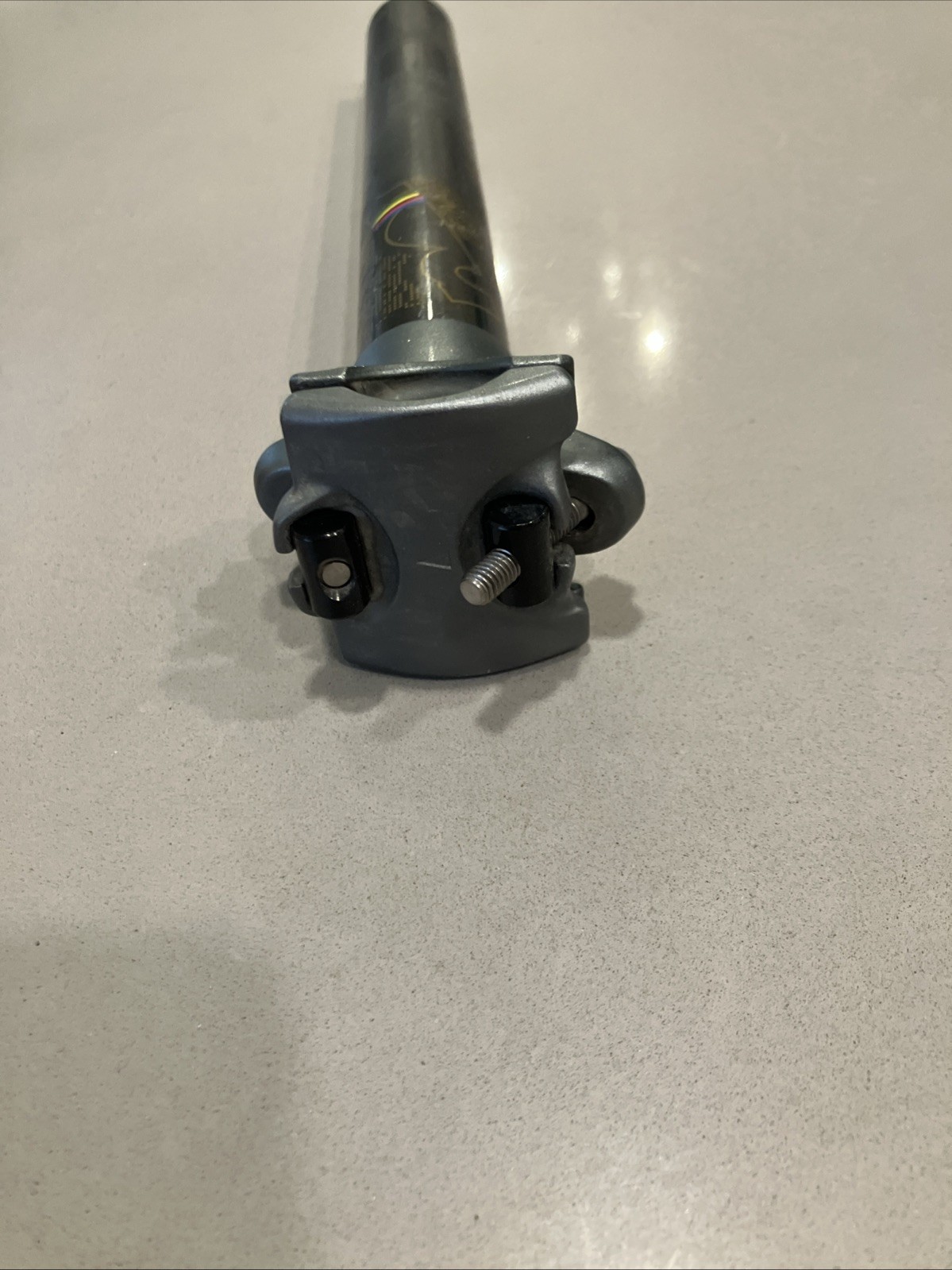 Truvativ Carbon Seat Post 30.8mm. 270 Mm