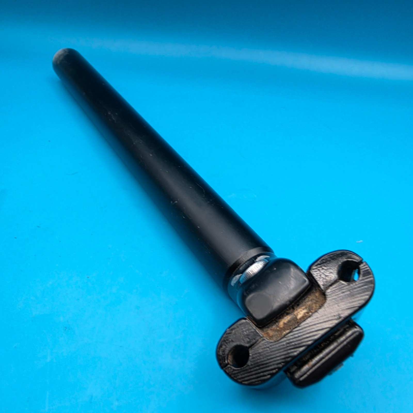 Vintage SR Sakae Bicycle Seatpost 28.6mm Diameter 310mm Length Black Alloy f29