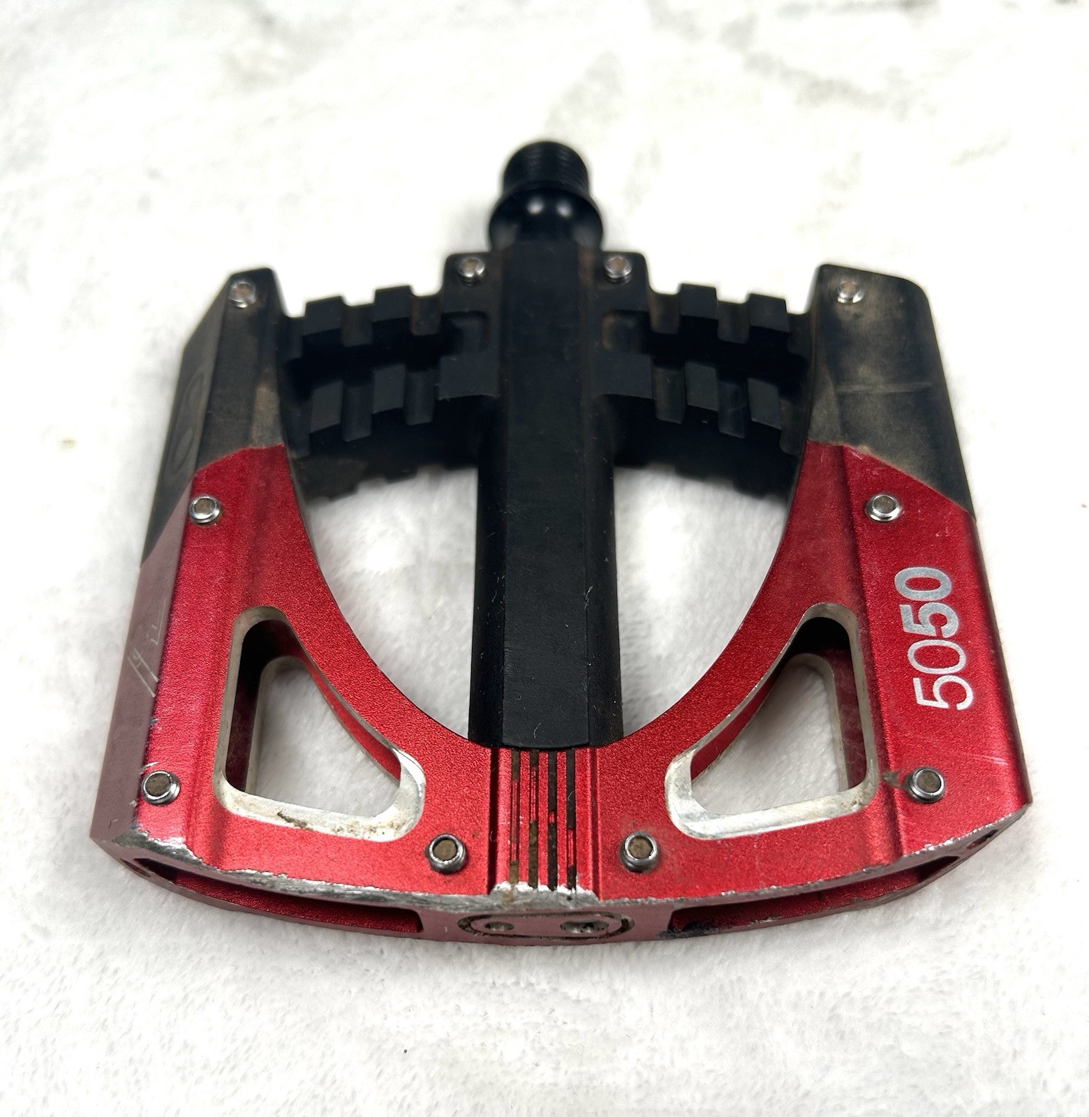 Crank Brothers 5050 Pedals Red/Black Sealed Bearing • 9/16” Axle • Free Shipping