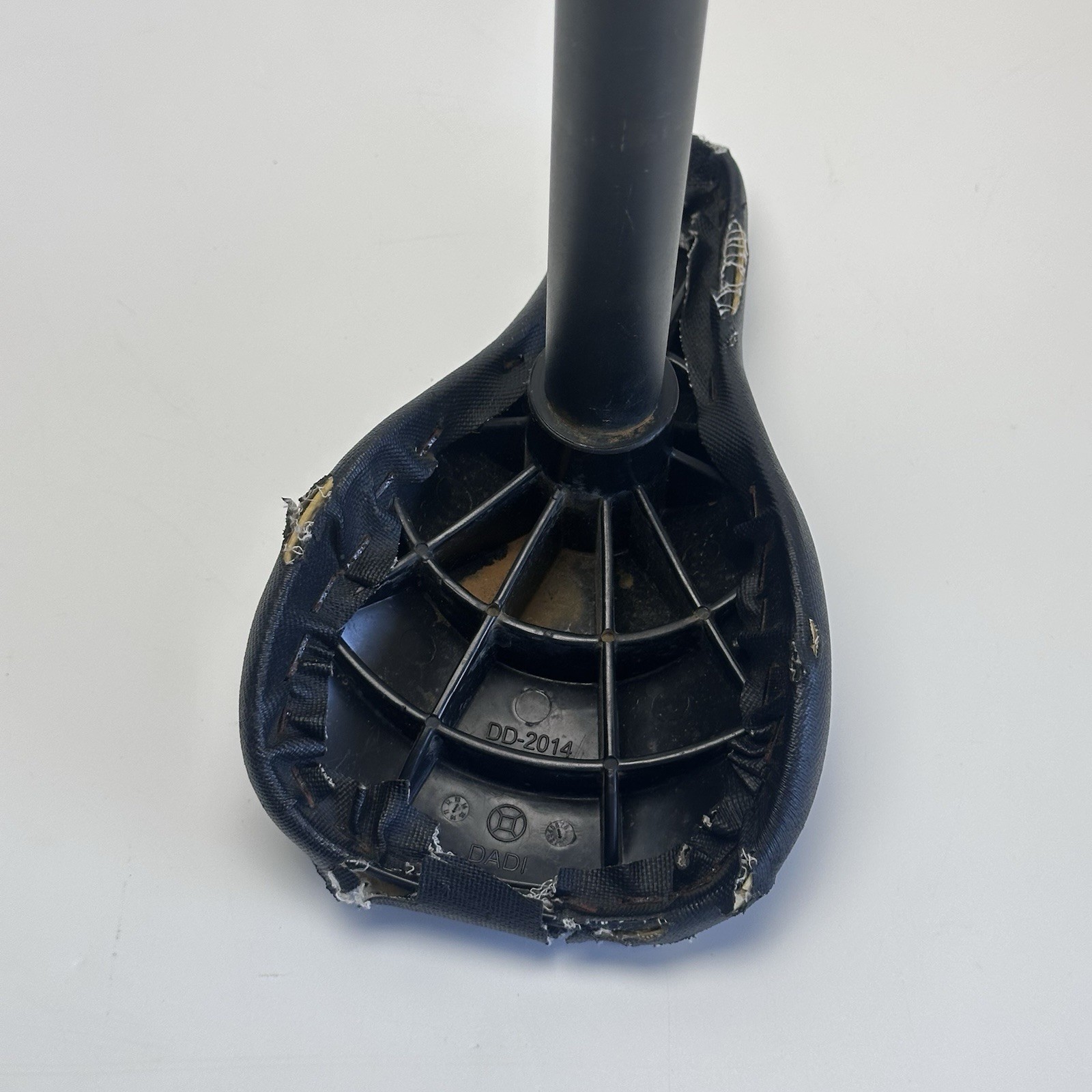 Sunday Elite Black BMX Freestyle Seat 7x7mm Rail