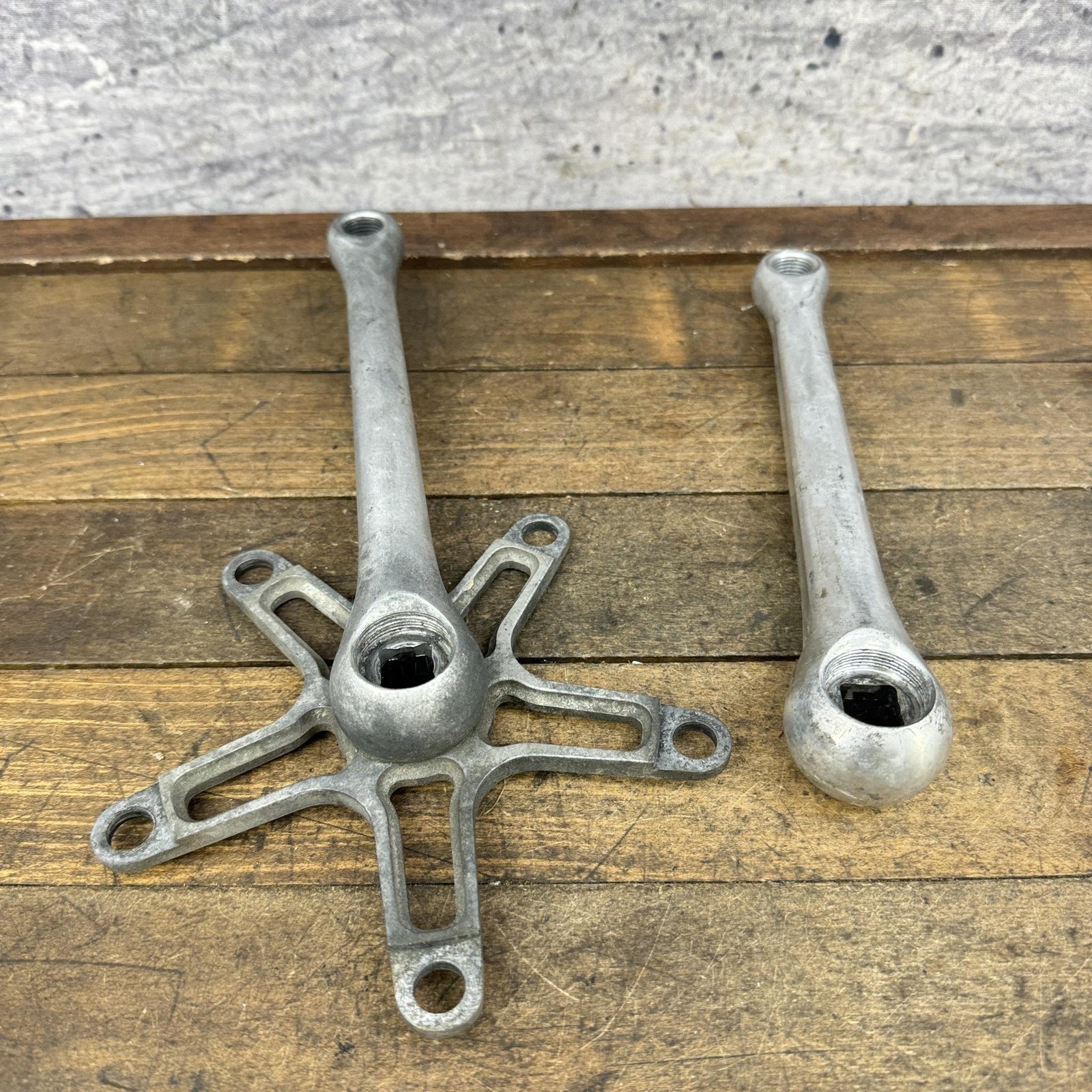 Vintage Topline Crankset 175 177 Crank 130 BCD Square Taper Road Bike Alloy Arms