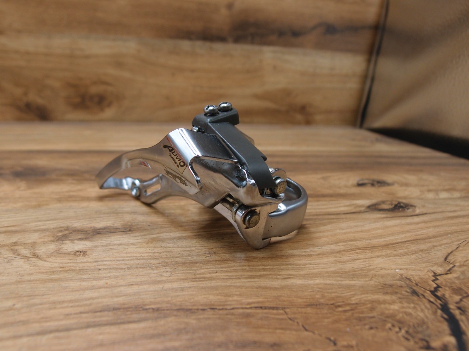1995 MTB front derailleur Shimano Alivio FD-MC14 VIA Japan top pull 28.6 mm