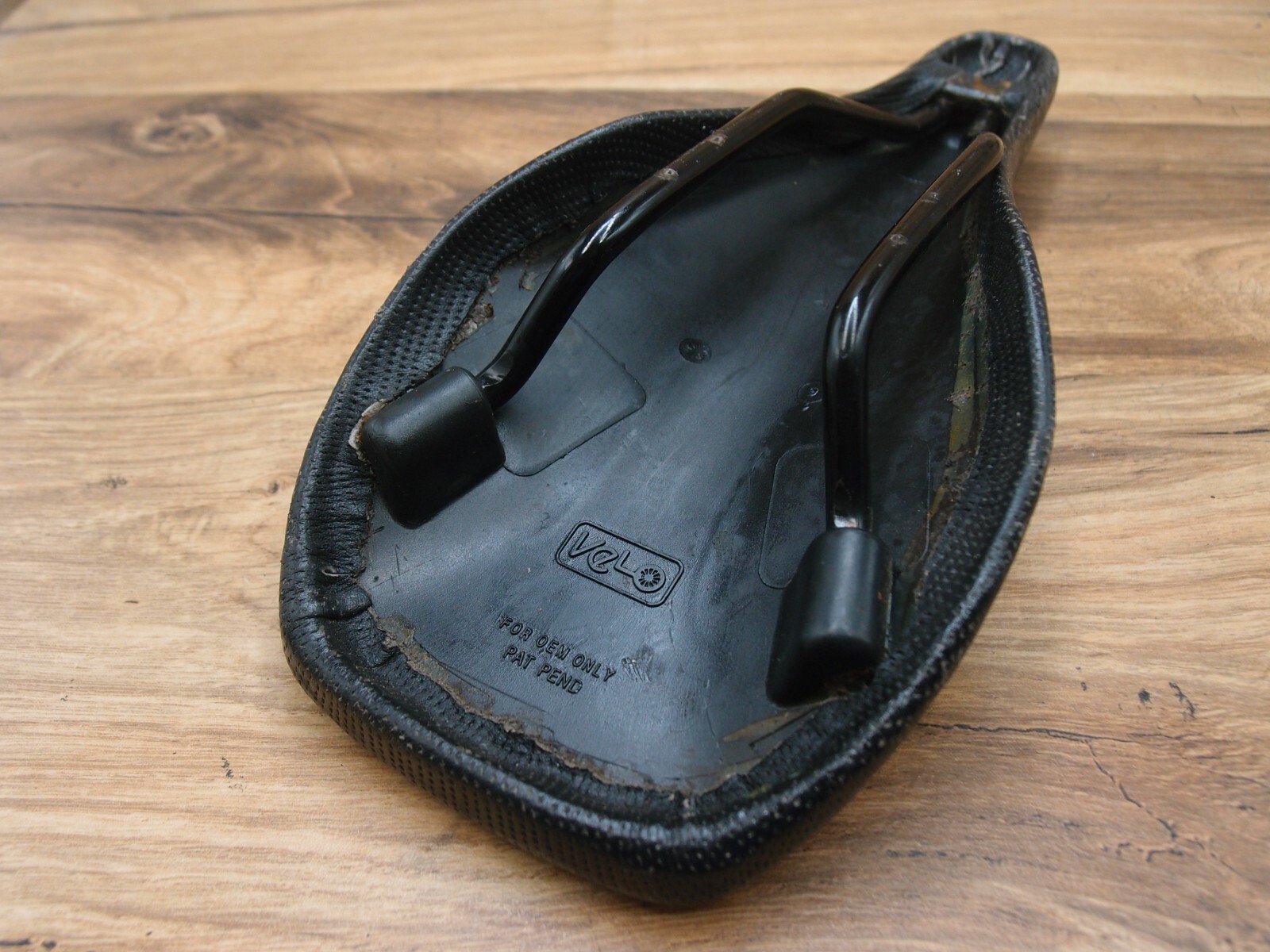 1993 MTB saddle Bontrager C20 by VELO made in Italy seat