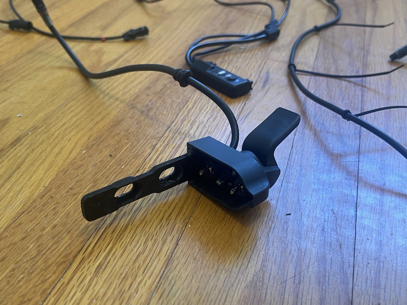 Shimano Di2 7900 Dura-Ace Power Cradle and Misc. Harness Parts