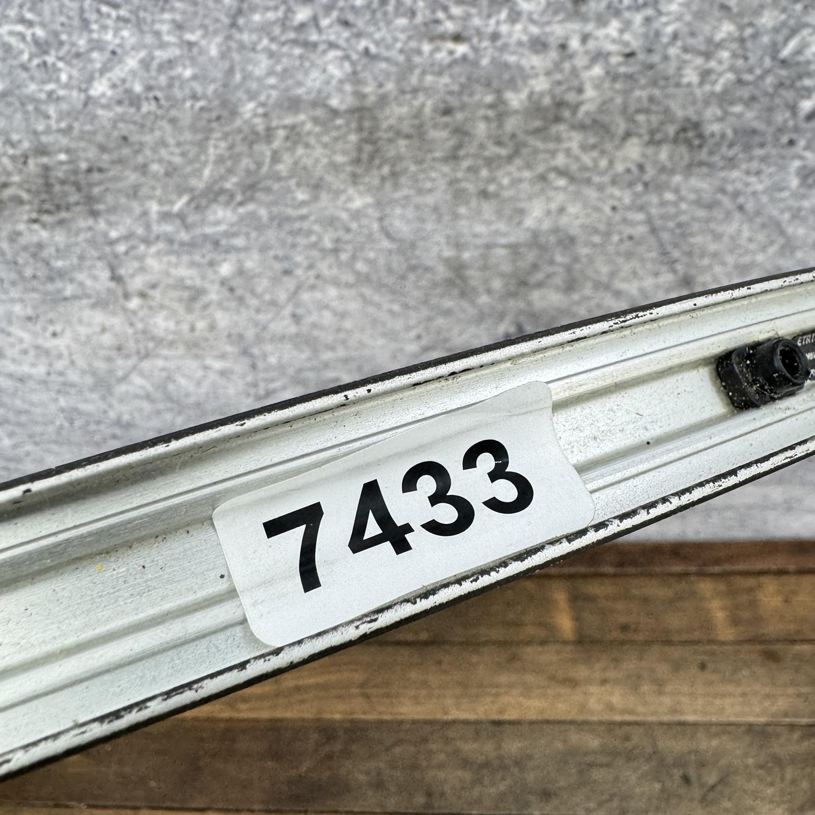 Mavic Cross 26in Rim 18H SL SSC Silver UST Tubeless Aluminum MTB Presta