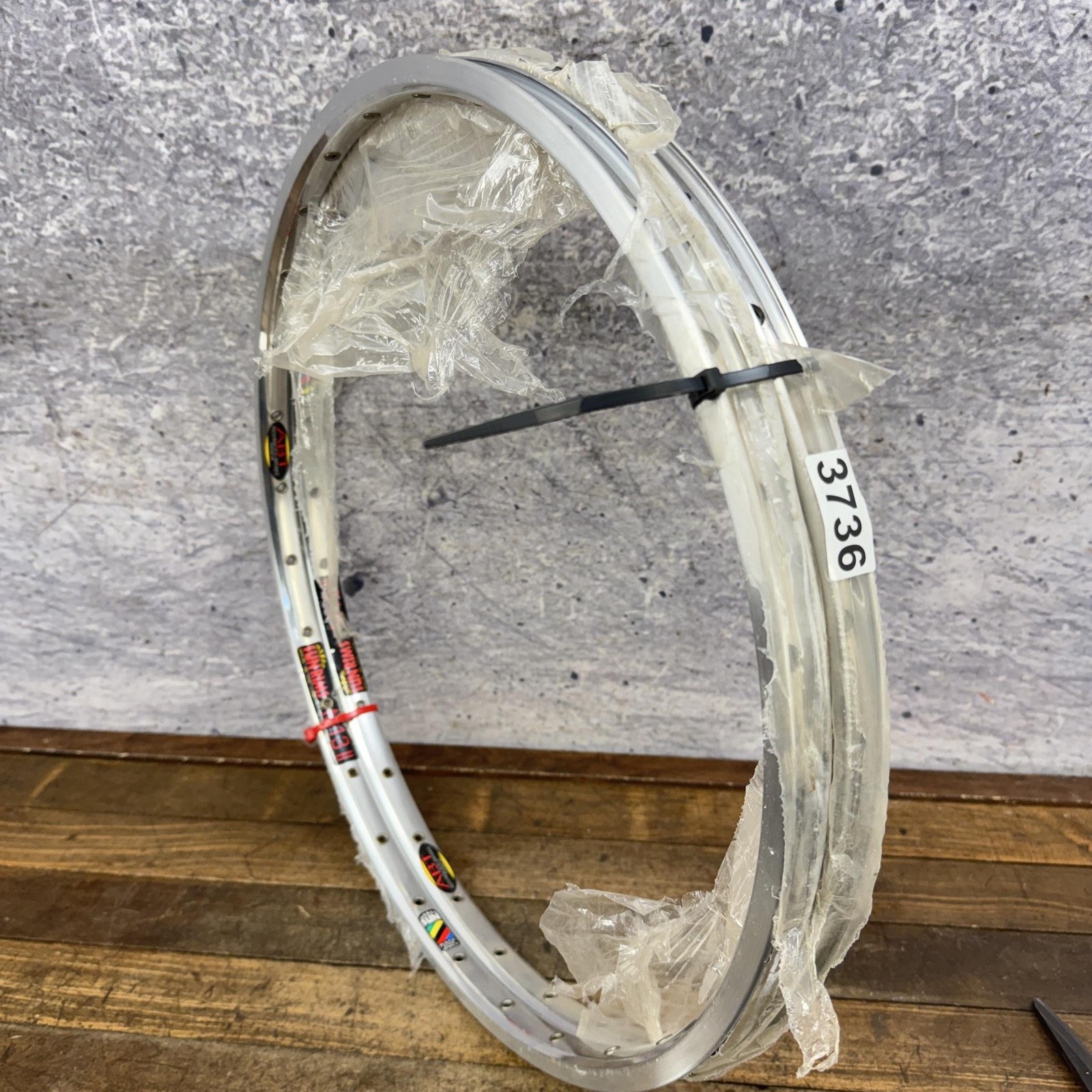 Vintage Sun Rims Rim Set NOS 20 x 1 3/8 MINI BMX 28H 28 M13-II ABT USA ISO 451
