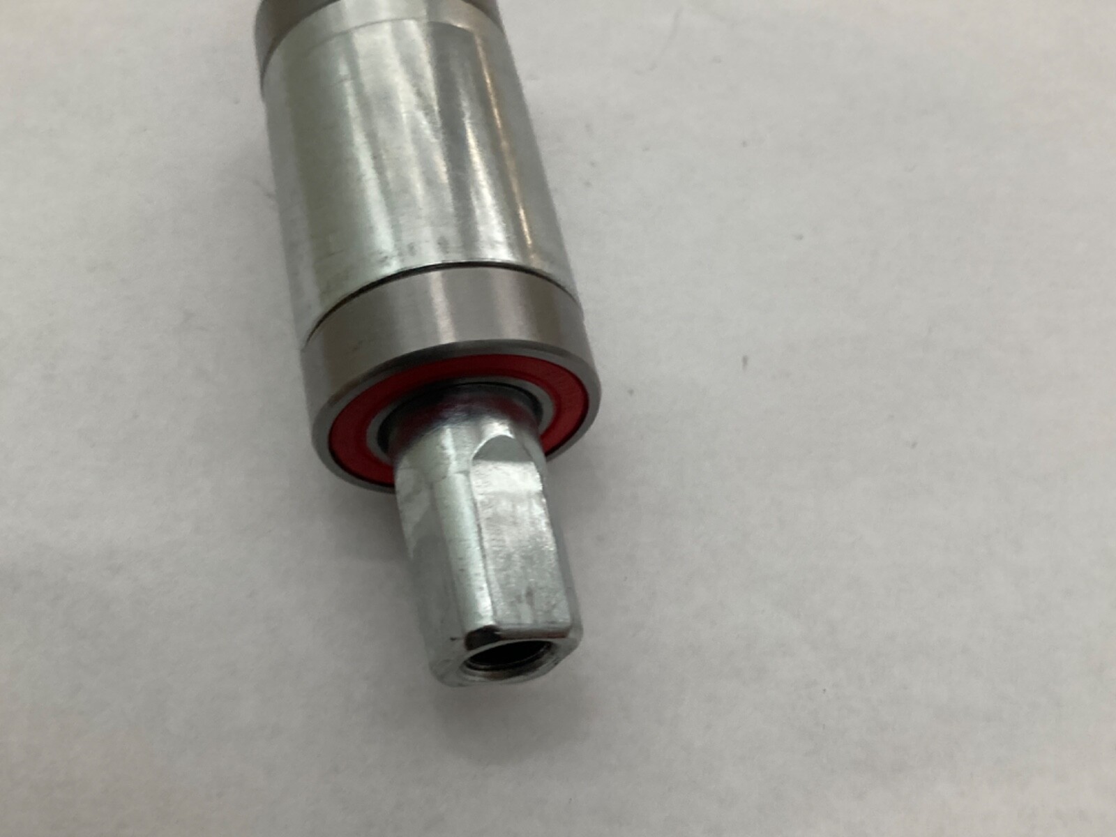 RPM BB 7420 Sealed Bearing Bottom Bracket 68mm 113mm spindle no cups