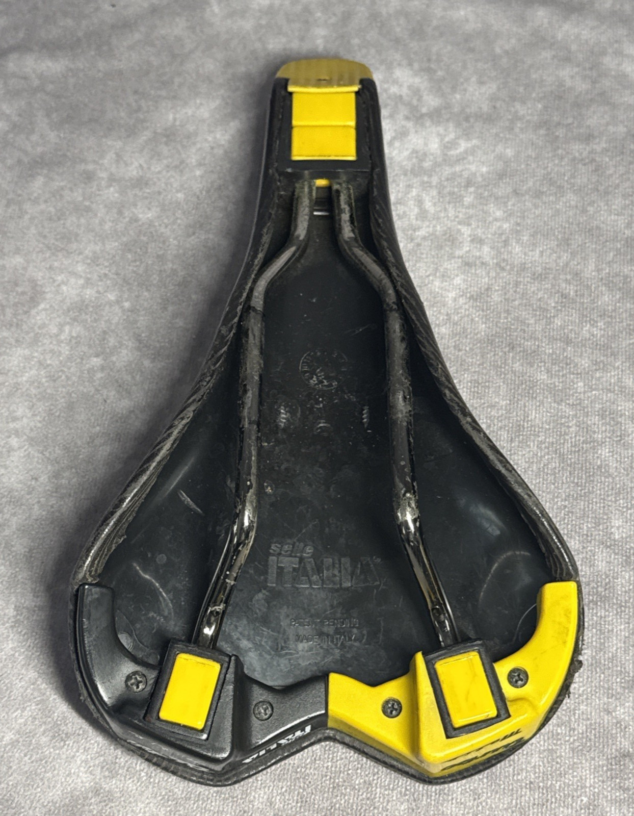 Vintage Selle Italia Turbo Matic Yellow Saddle Turbomatic 1990s Italy