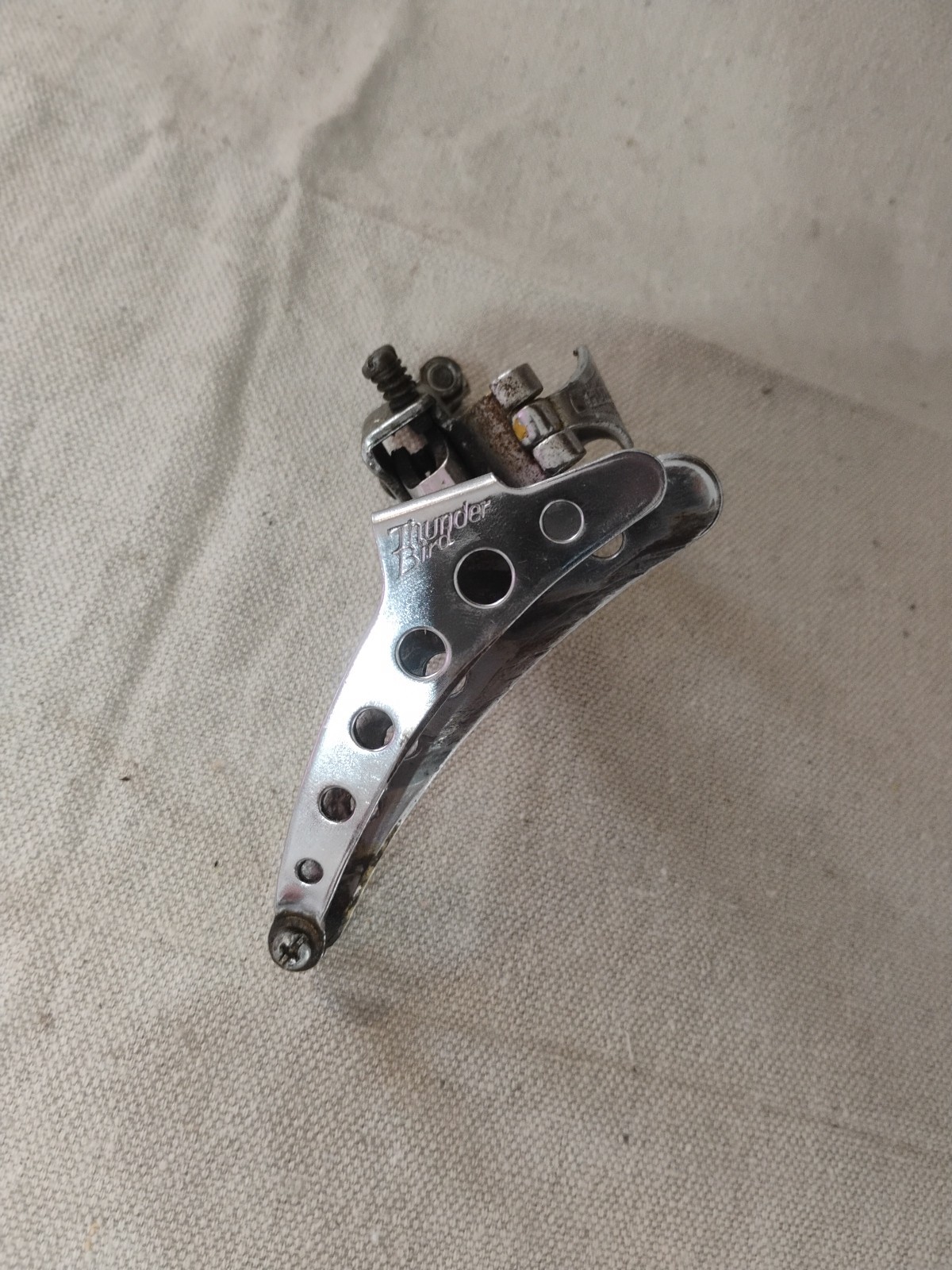 Vintage Shimano Thunderbird Front Derailer 1″ Mounting Brackets