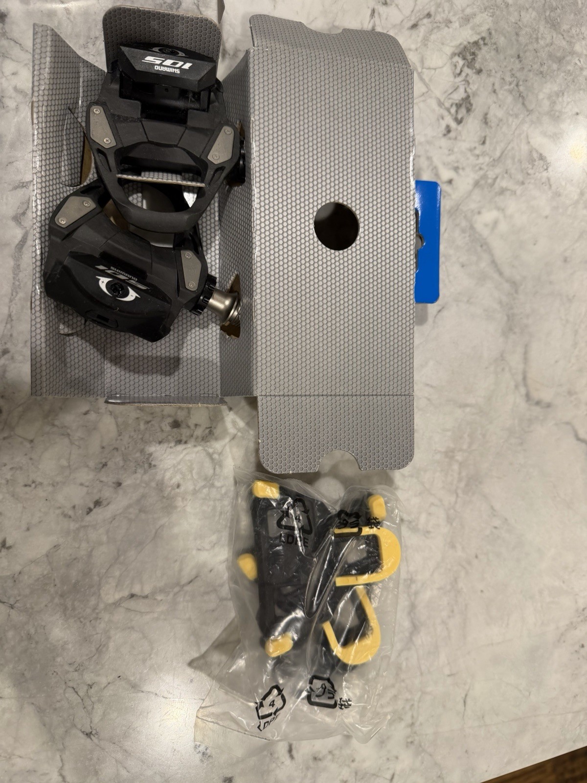 Shimano SPD-SL PD-R7000 Open Road Bike Pedals