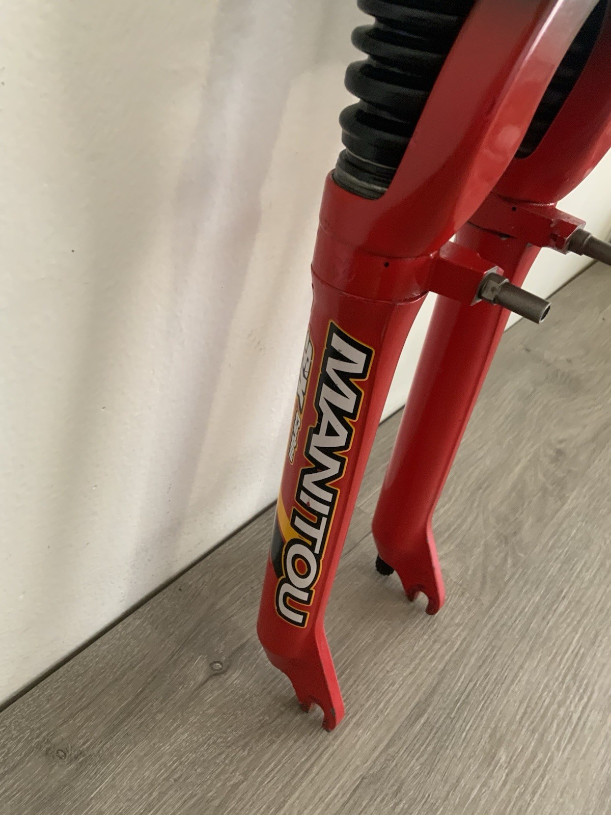 MANITOUR SX CARBON FORK 26’ER 210 MM STEERER 1 1/8 INCH STEERER 1.3 KGS