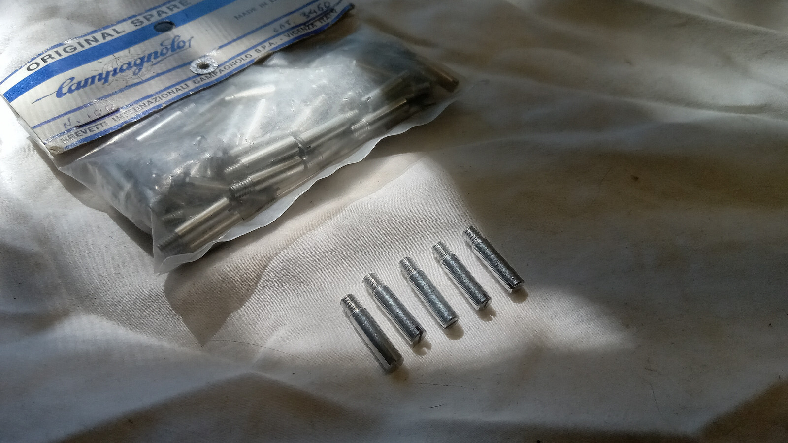 5 NOS Campagnolo 3450 rear derailleur pivot stop pins M4x1.00 thread