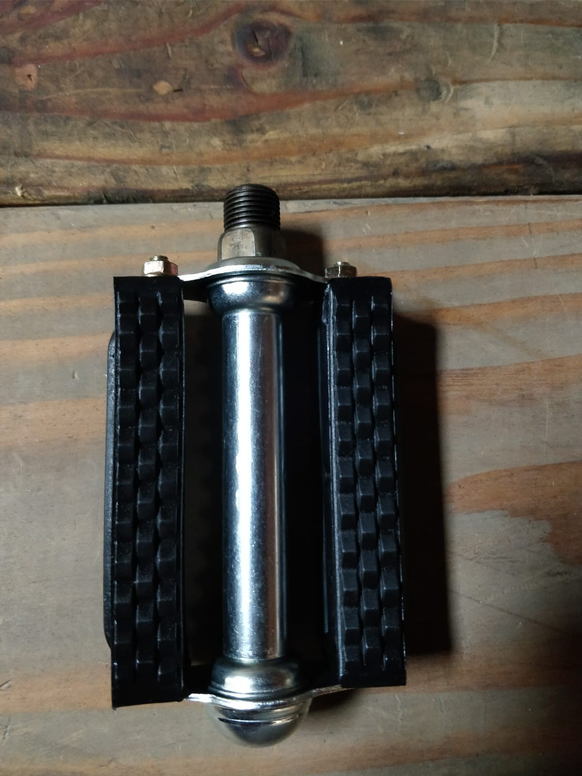 Vintage Square Style Bicycle Pedal Block PVC Cruiser Pedals 9/16″ Black/Chrome