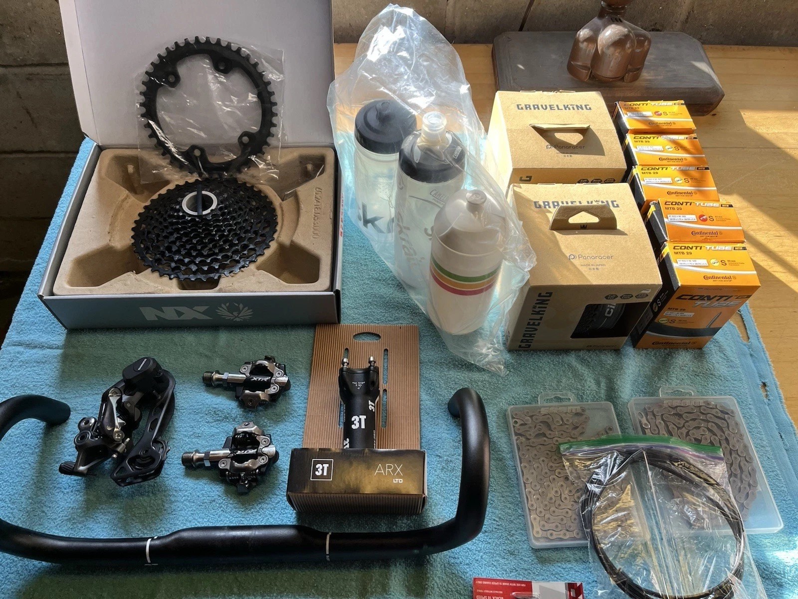 Shimano GRX Rear mechanical Derailleur, Cassette, M9100 pedals