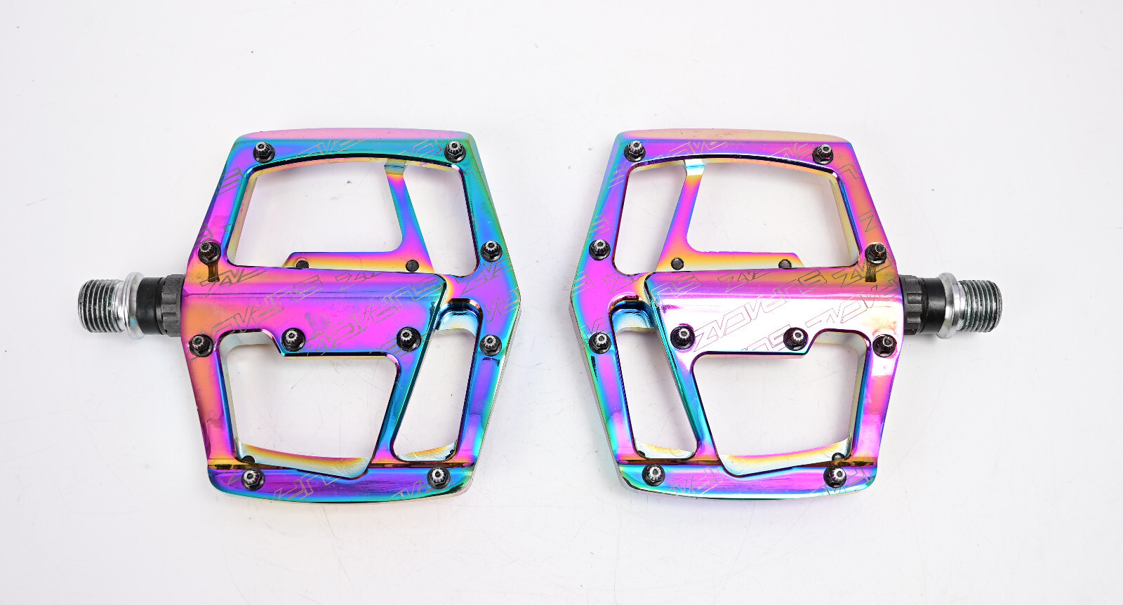 SUPACAZ ePedals – Alloy – Oil Slick – Road Gravel Mountain BMX Bike Pedal 9/16″