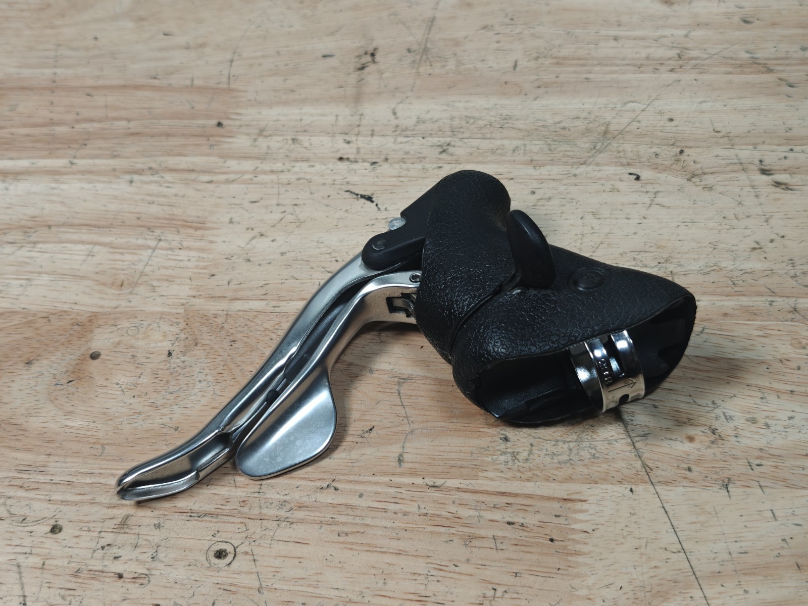 Campagnolo Veloce 10 Speed 2×10 Shifters / Brake Levers