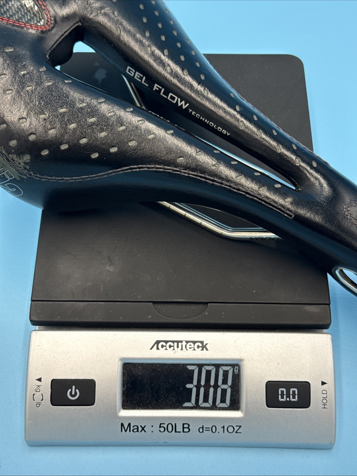 Selle Italia Max Flite Gel Flow Perforated Black Leather Saddle Vanox Rails L3