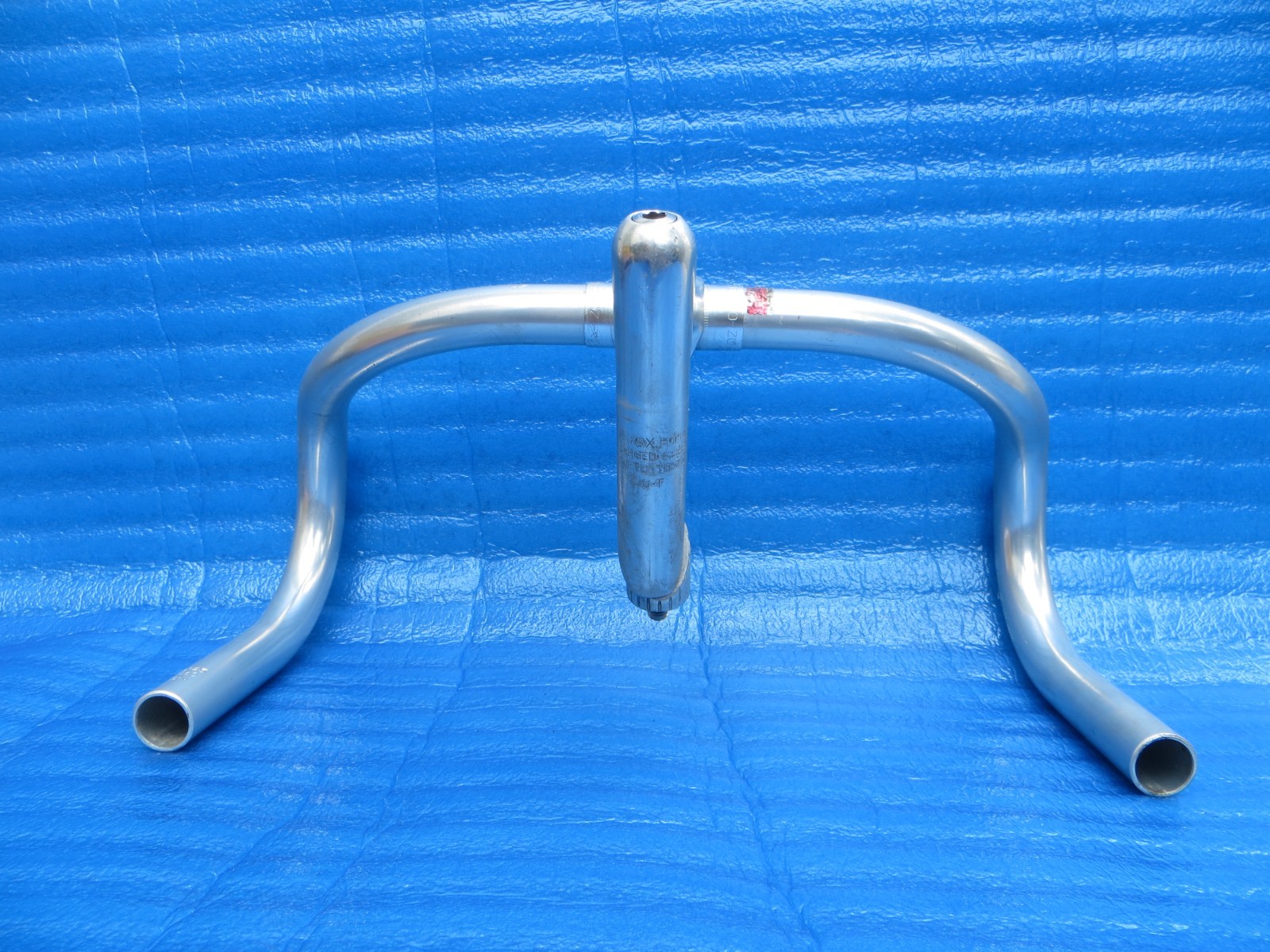 Nitto B125 AA 36cm 360mm NJS Handlebar ++ Nitto 110mm 58 Degree AA NJS Stem
