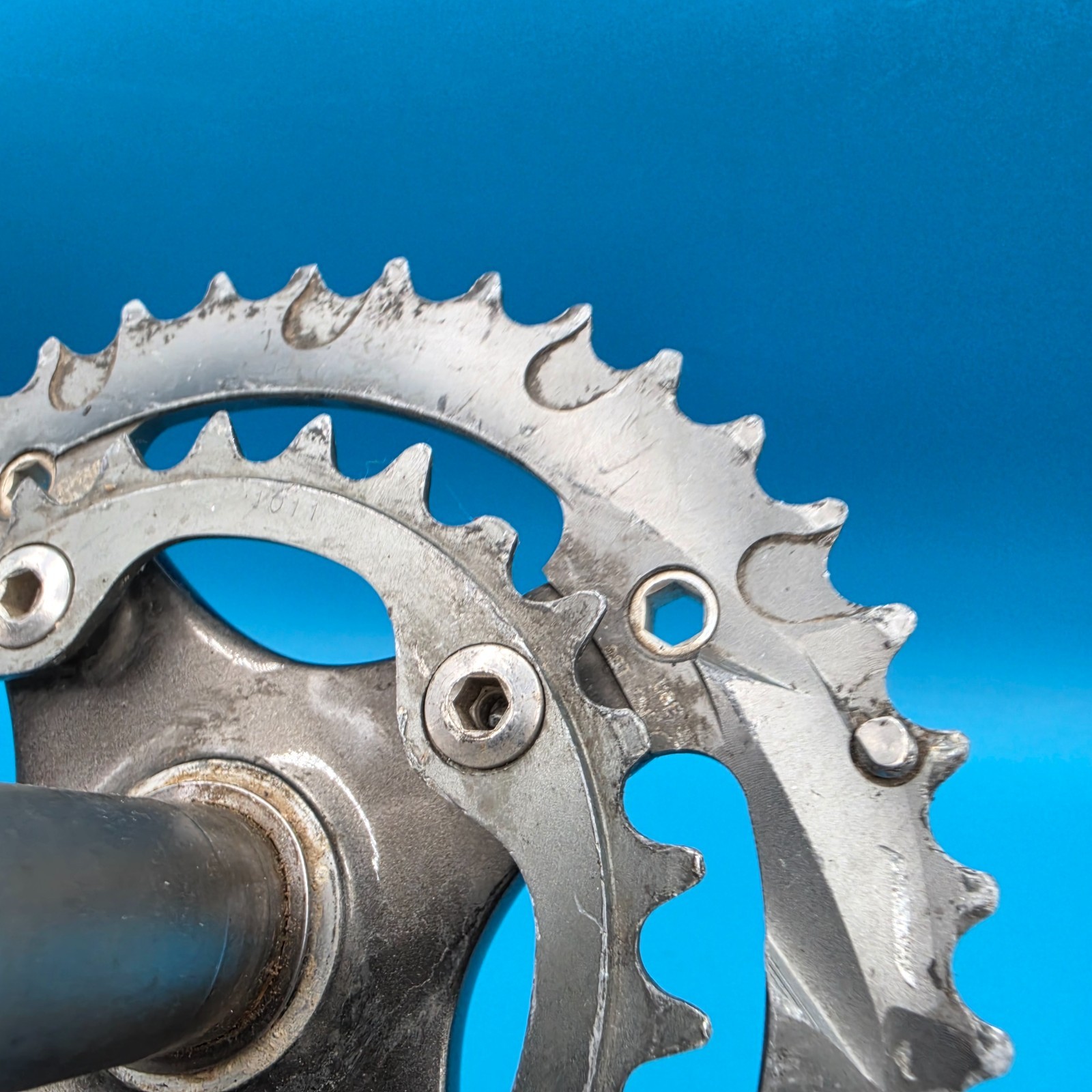 Powered by SRAM – Truvativ XX Double Carbon Fiber Crankset 175mm 39/26t 10sp g13