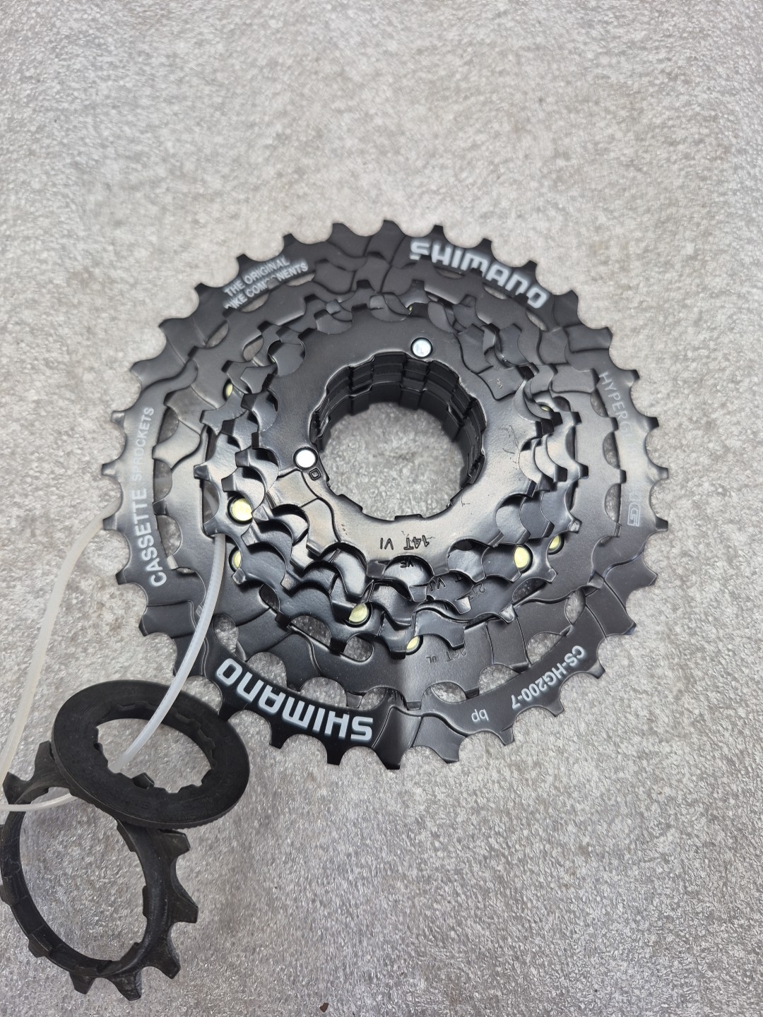 Shimano Hyperglide HG Sprocket Bicycle CS-HG200-7 7-Speed Cassette 12-32T