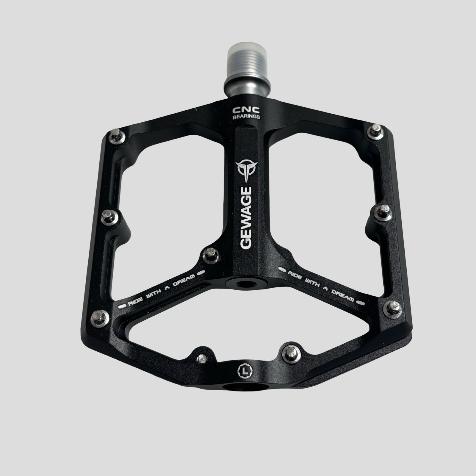 Gewage GE-324 Black Alloy Flat Platform Bicycle Pedals NEW OPEN BOX