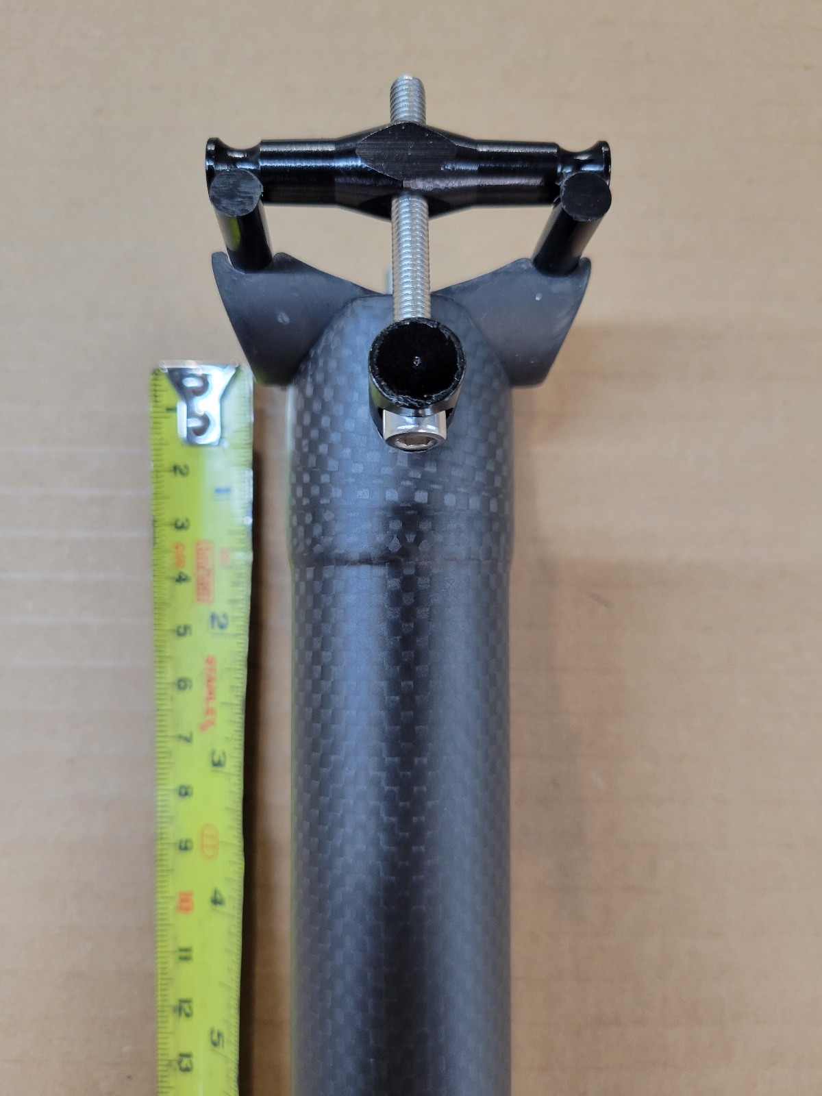 Carbon Seat Post – 33.9mm x 570mm