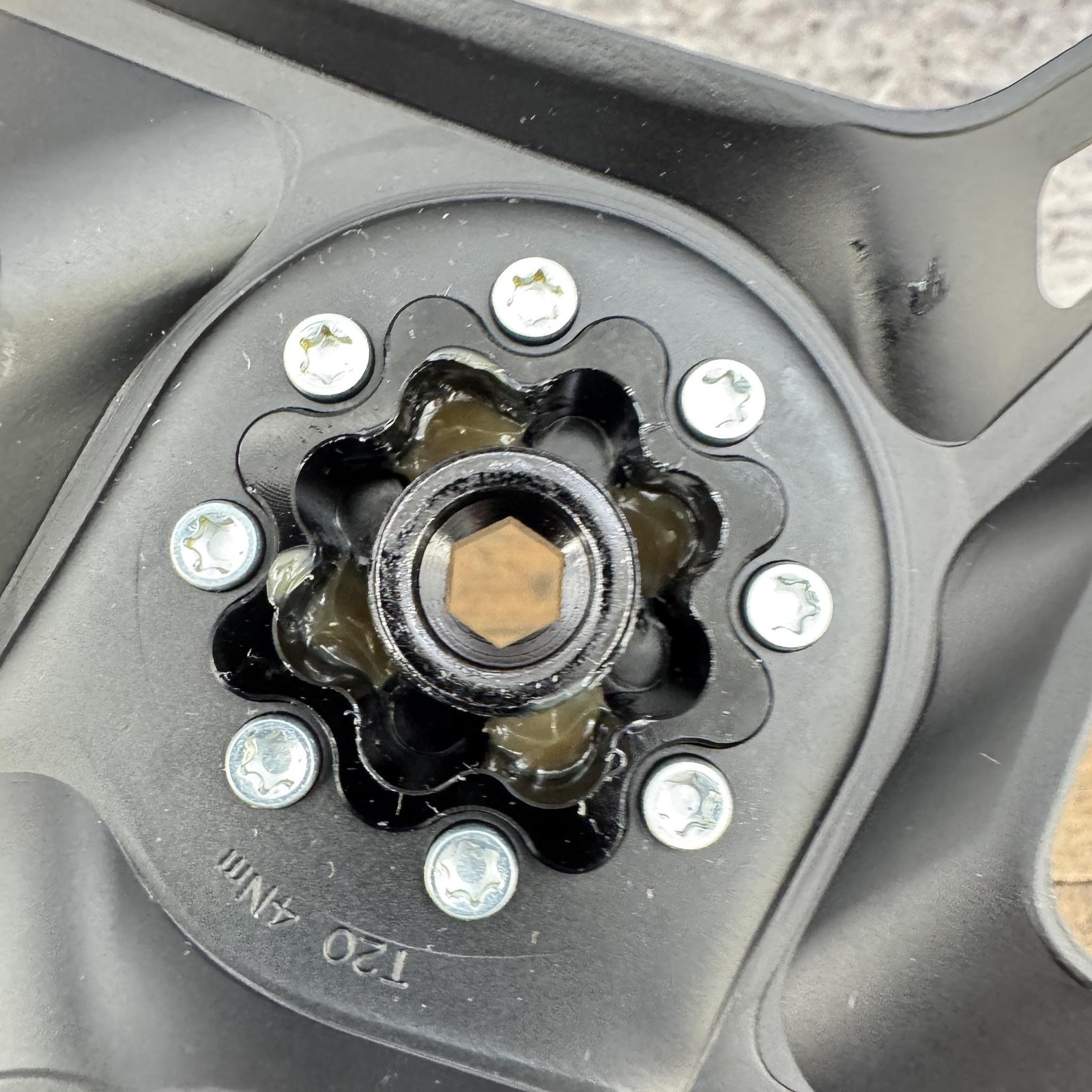 SRAM Rival 1 DUB Wide Crank Set 172.5 Mm 40T X-Sync Road Gravel 1x AXS Bike
