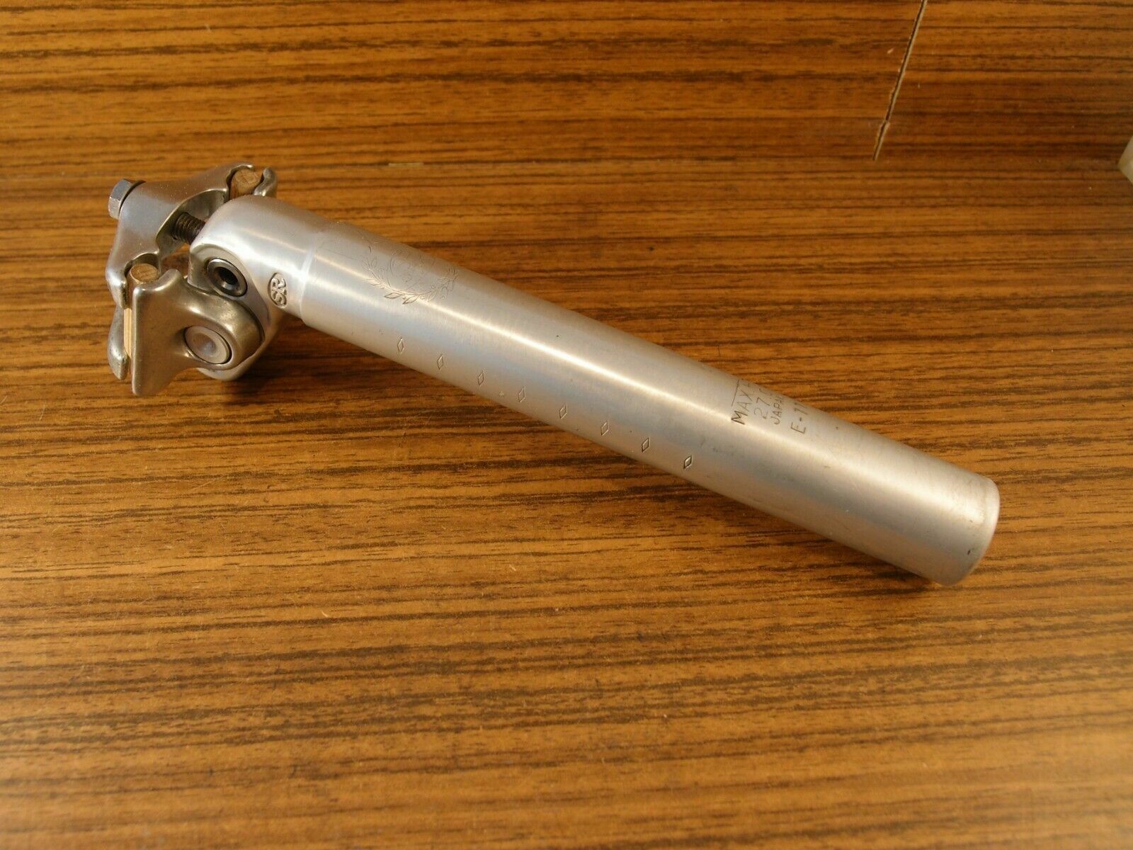 1977 road bike plain seatpost SR Royal 27 mm VIA Japan