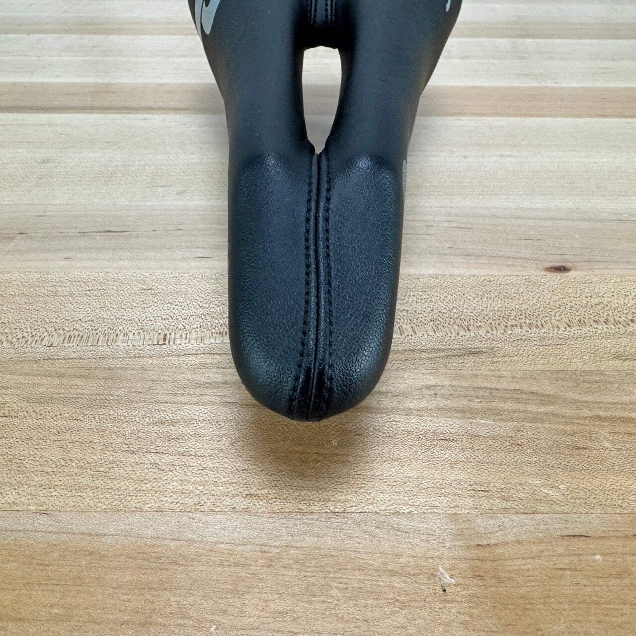 Low Mile! JCOB Delta P 7x7mm Hollow Cr-Mo Rails 130mm Bike Saddle 340g
