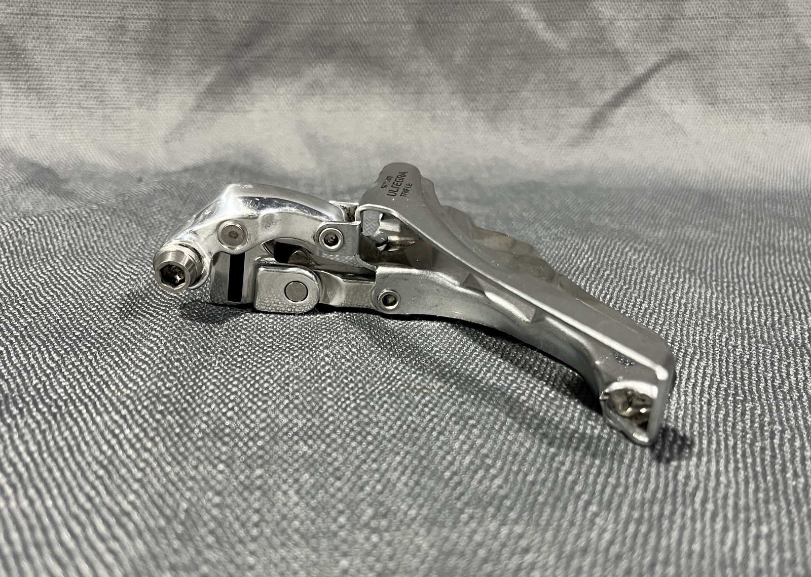 Shimano Ultegra Triple FD-6603 Front Derailleur Road 3 x 10 Braze-On Bottom Pull
