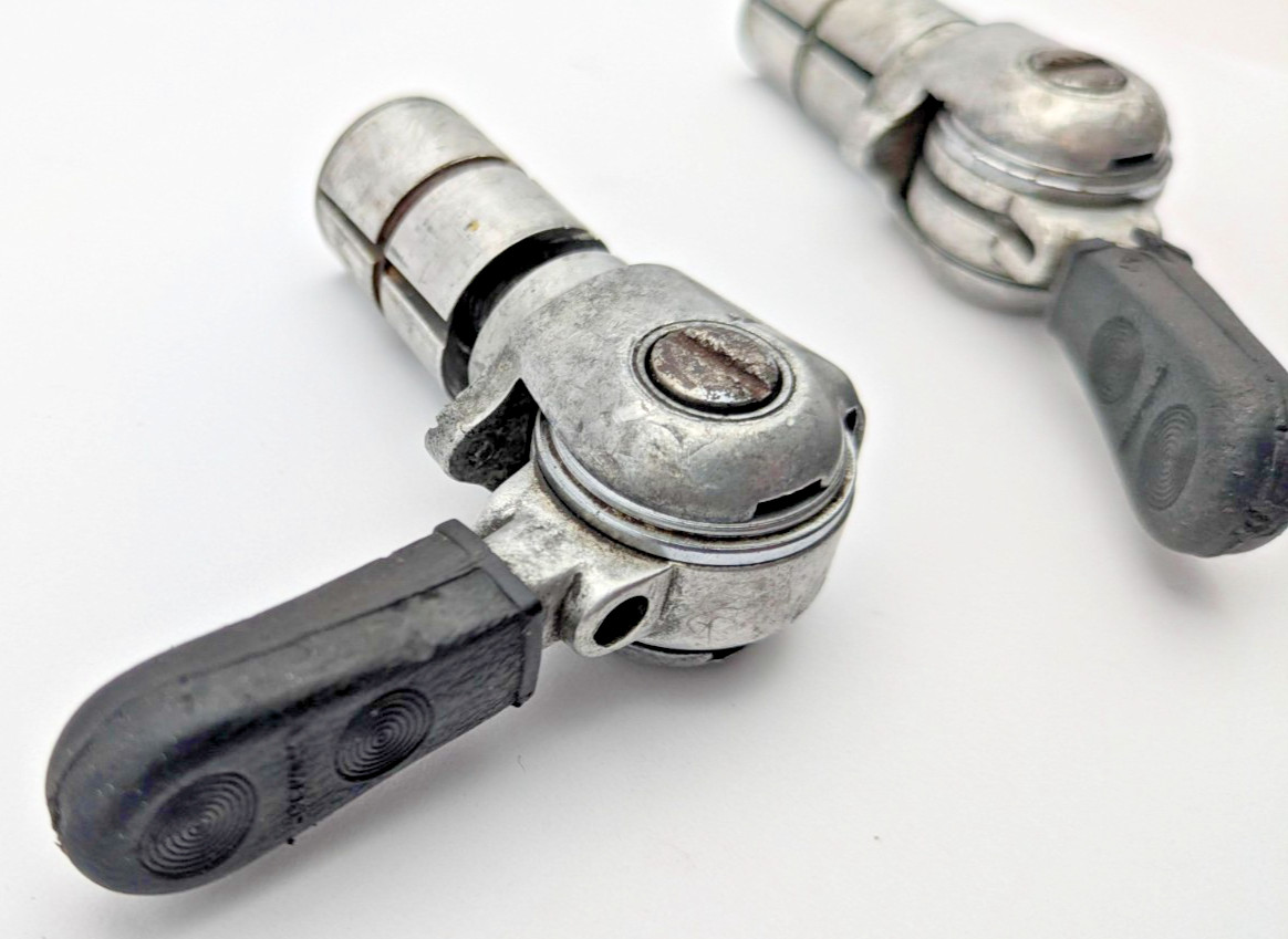 SHIMANO DROPBAR BAR END SHIFTERS FRICTION BARCONS CONTROLS