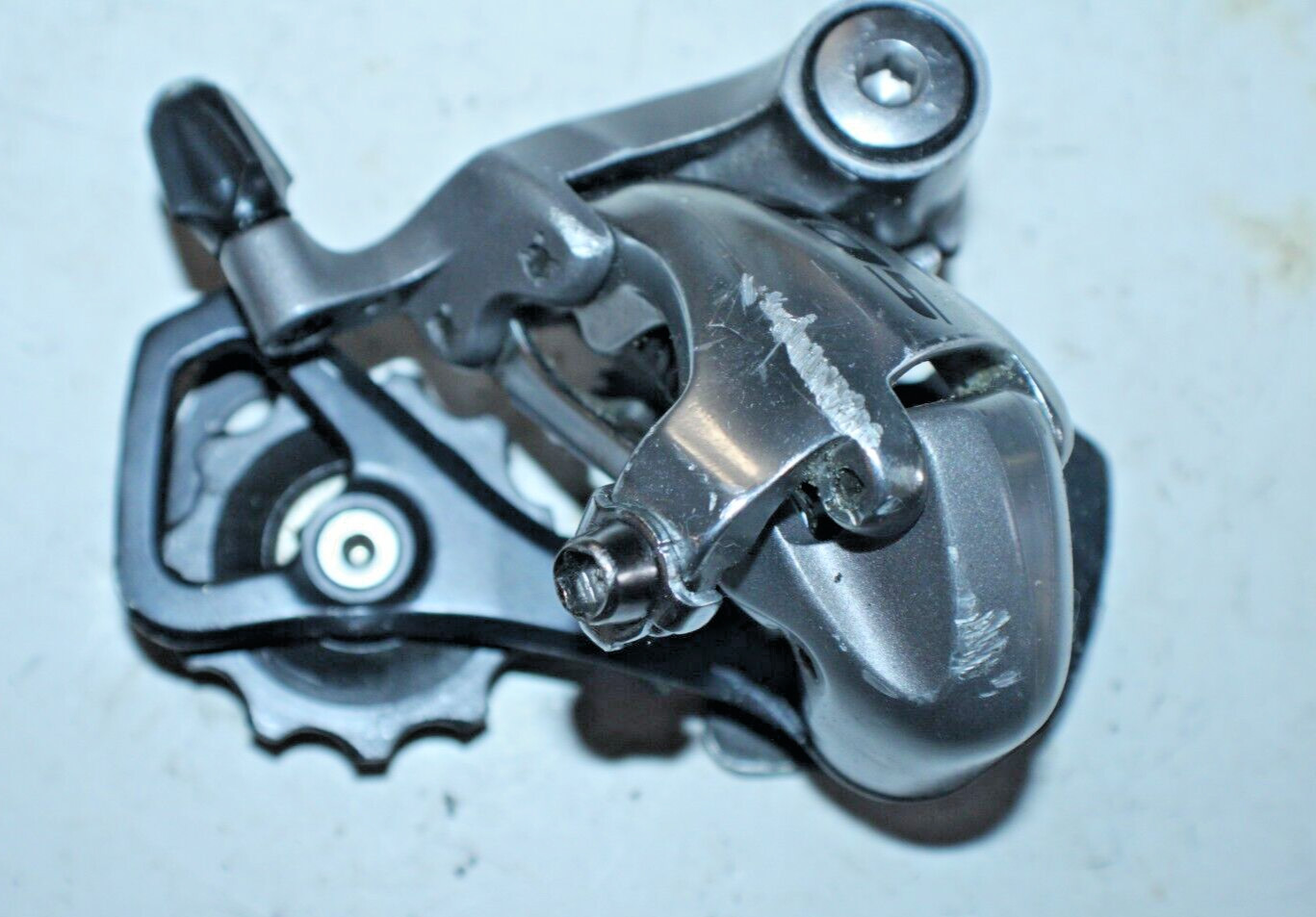 Shimano 105 Rear Derailleur RD-5701 Gray Medium Reach 9/10 Speed Fast Shipping:)