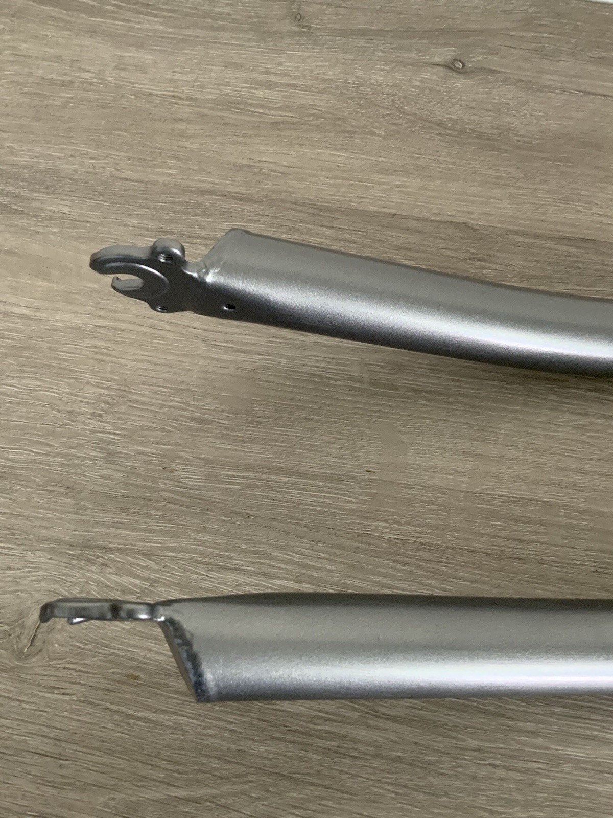 STEEL FORK 26 INCH 1 1/8 INCH THREADED 167 MM STEERER 1.2 KGS