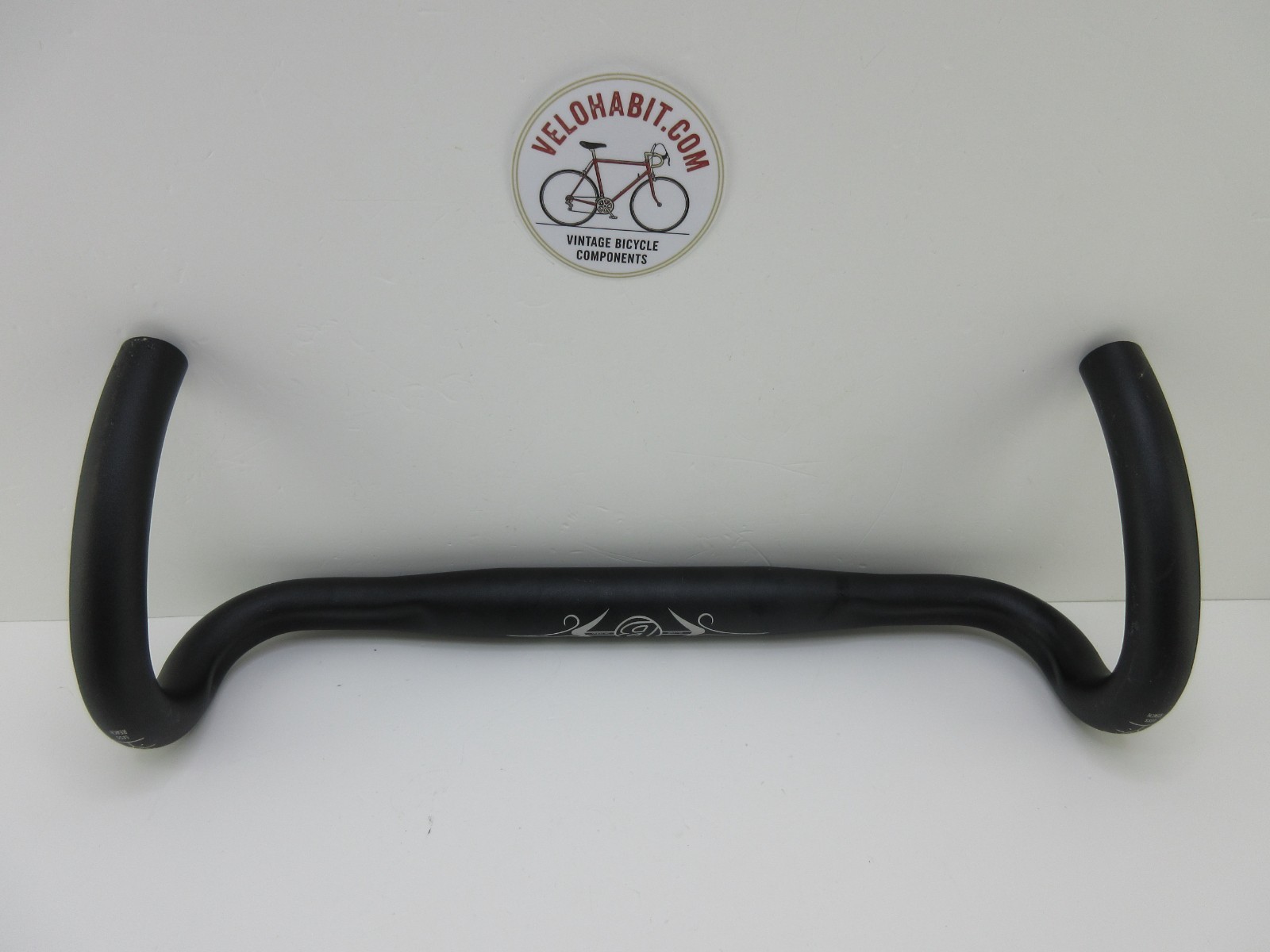 Bontrager VR Variable Radius Drop Handlebars 31.8mm Clamp 38cm Road Bike Bars
