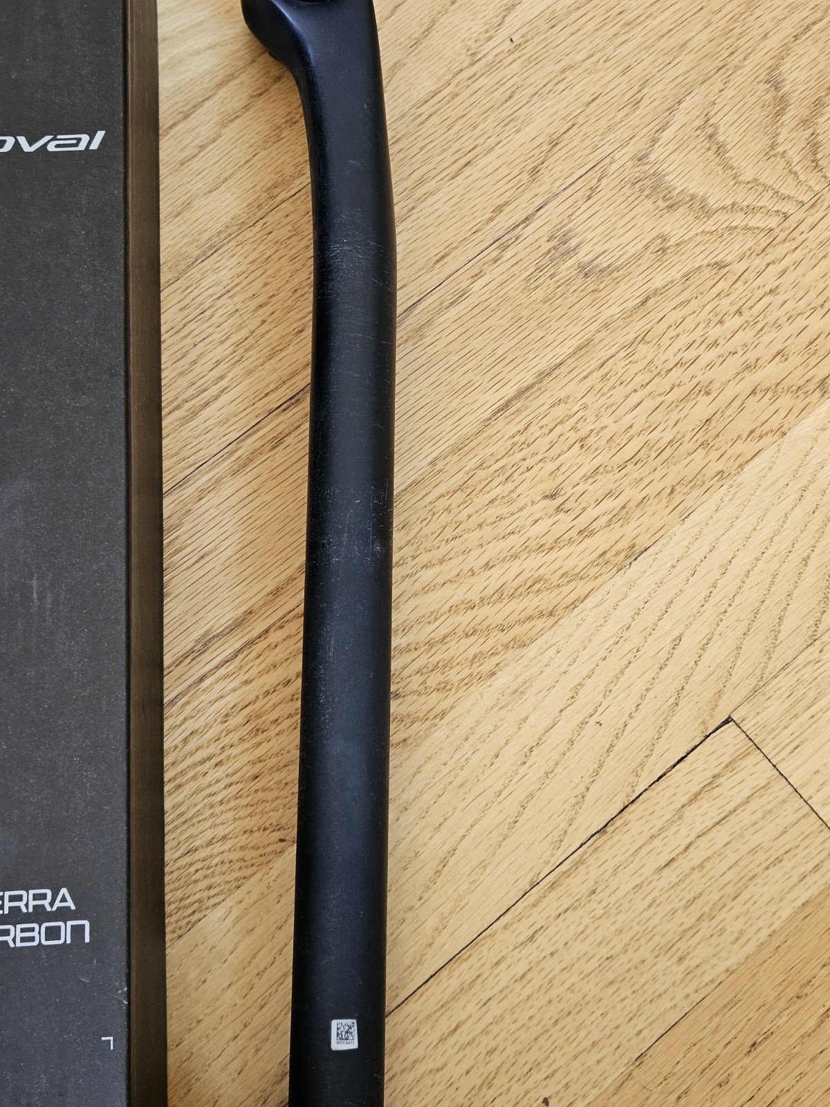 Specialized Roval Terra Carbon Seatpost: 27.2mm x 330mm Length, 20mm offset