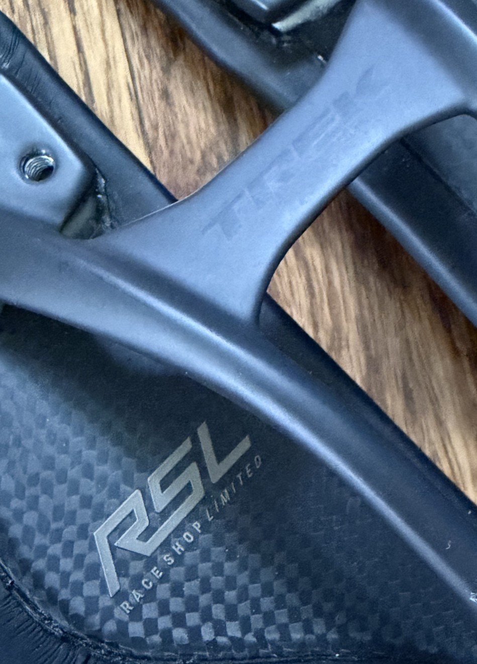 BONTRAGER AEOLUS RSL Saddle Black 145mm Carbon Rails Ultra-lightweight Comfort