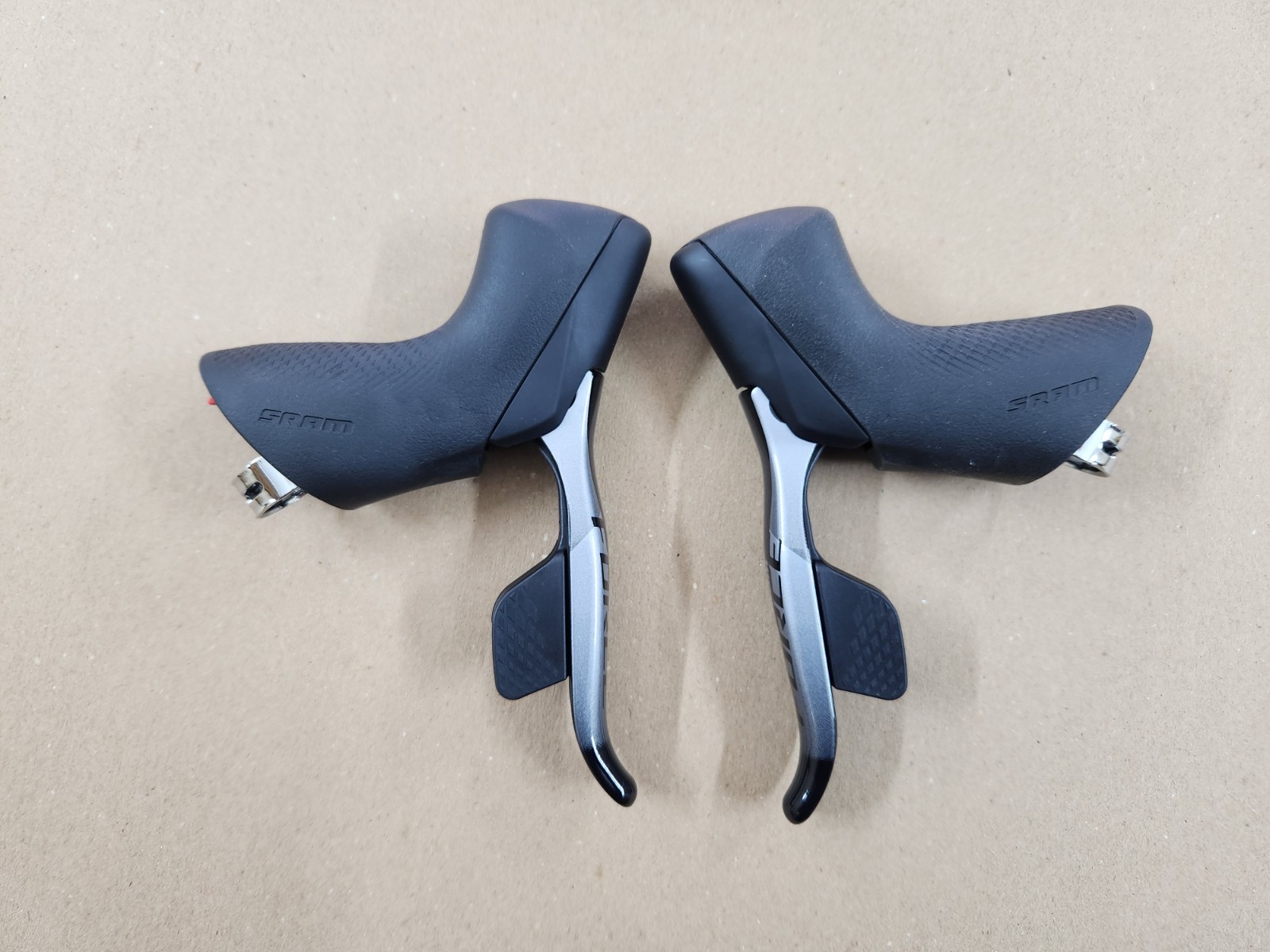 SRAM Force eTap AXS 12 Speed HRD Disc Shifters
