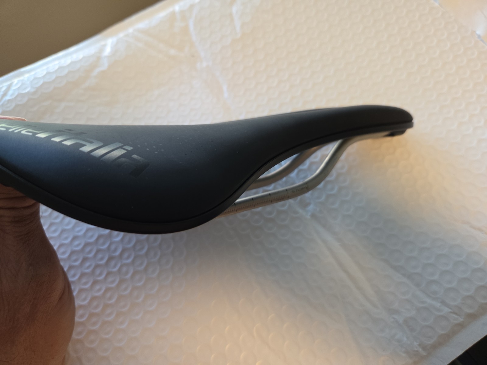 Selle Italia Novus Evo Boost Ti316 Superflow L3 145mm Saddle