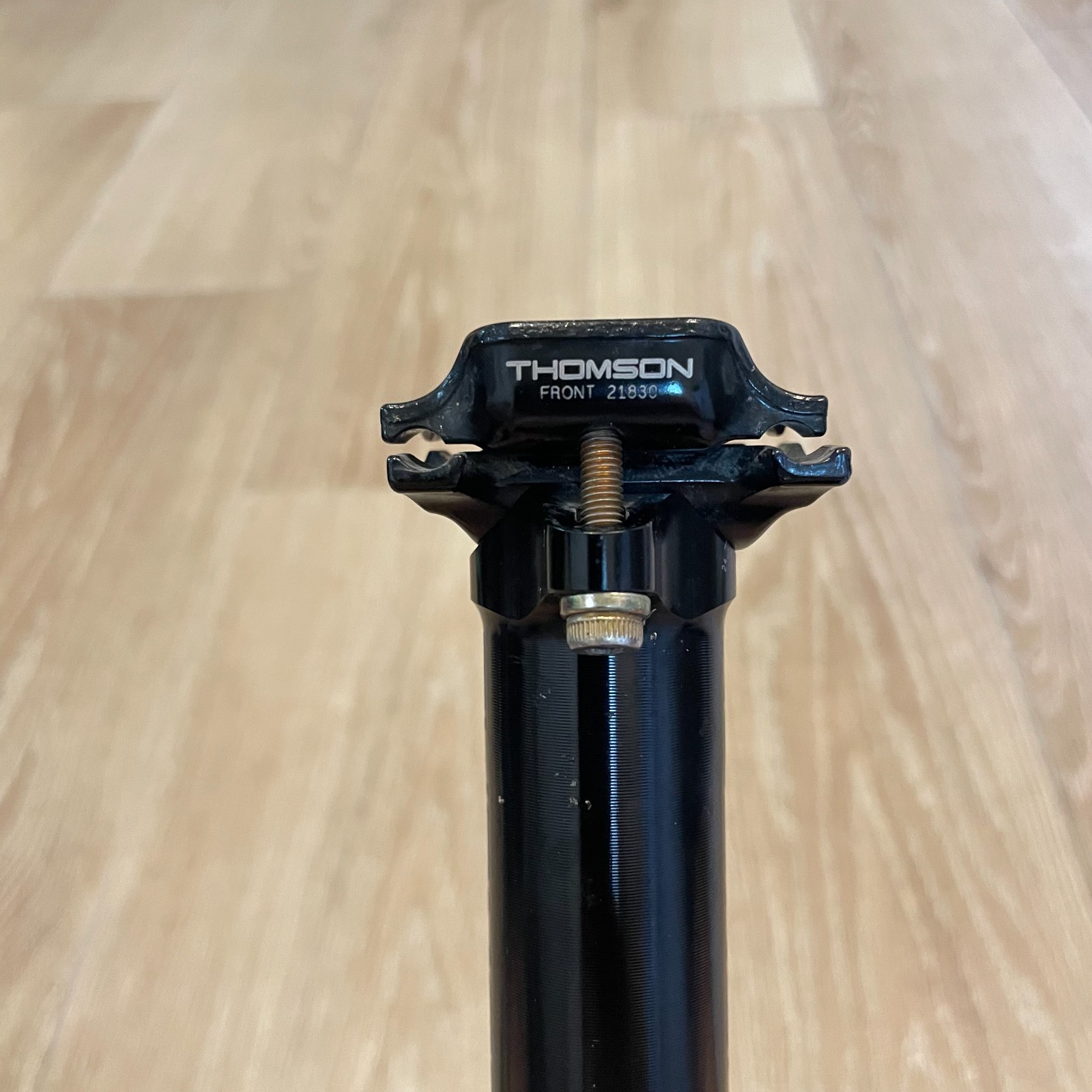 Thomson Elite Mtn Bike Alloy Seatpost 30.9 x 367mm 16mm Setback BLACK SP-E128-SB