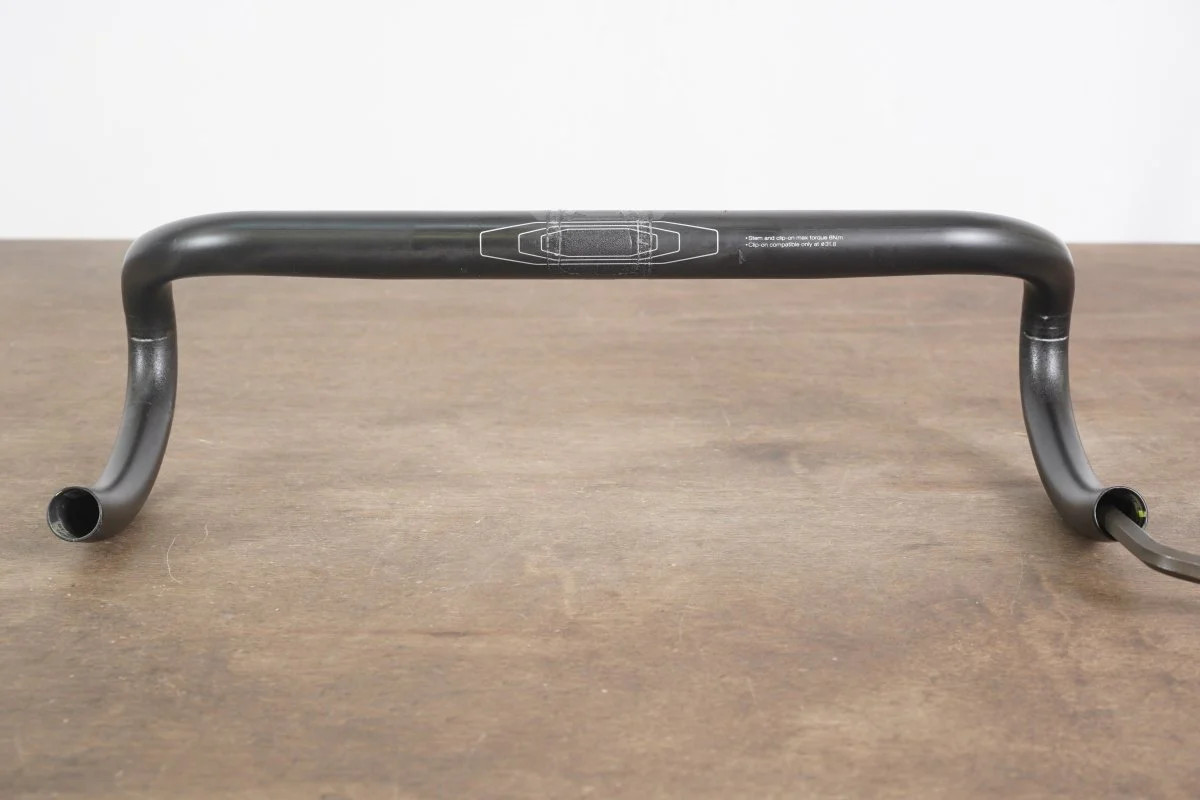 44cm Giant Contact SLR Carbon Aero Compact Road Handlebar 31.8mm