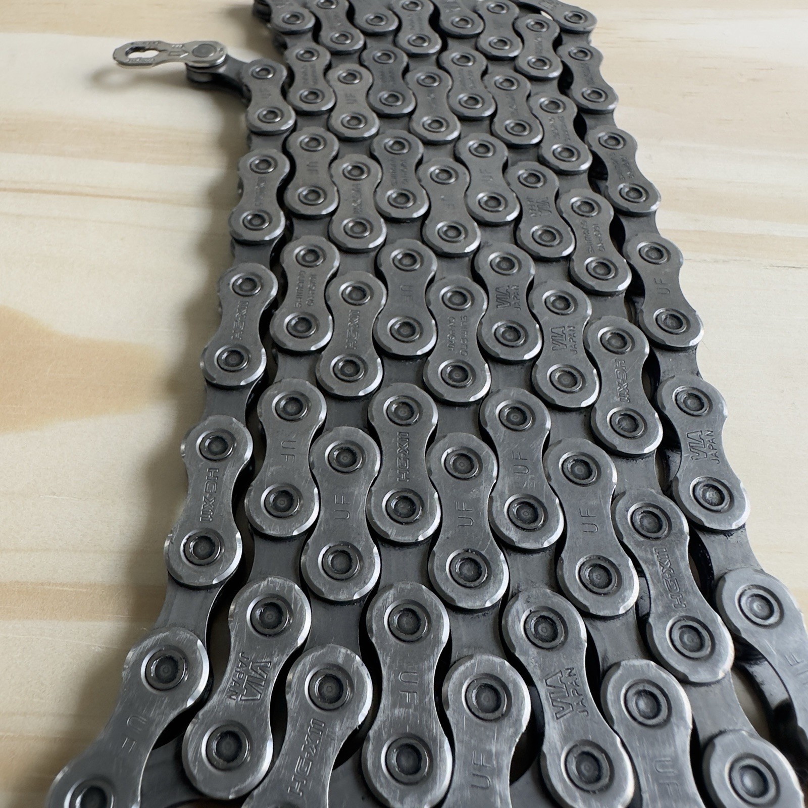 Shimano HG701 11-Speed Bike Chain 108L Ultegra Deore XT Quick-Link 108-Links