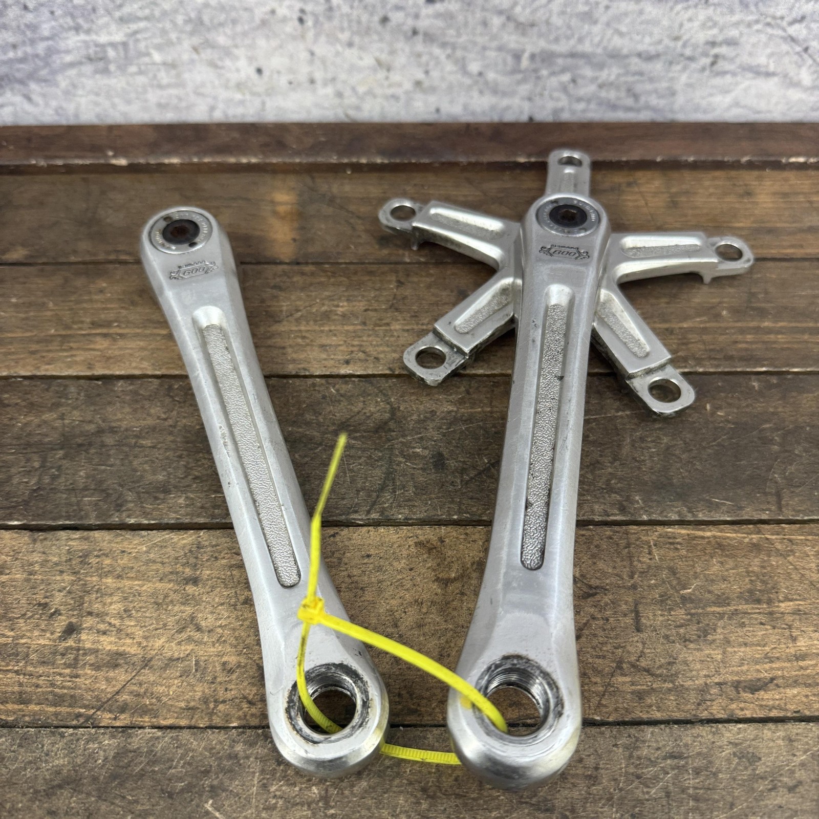 Vintage Shimano 600 Arabesque Crankset 170mm Old School BMX 130 BCD Japan