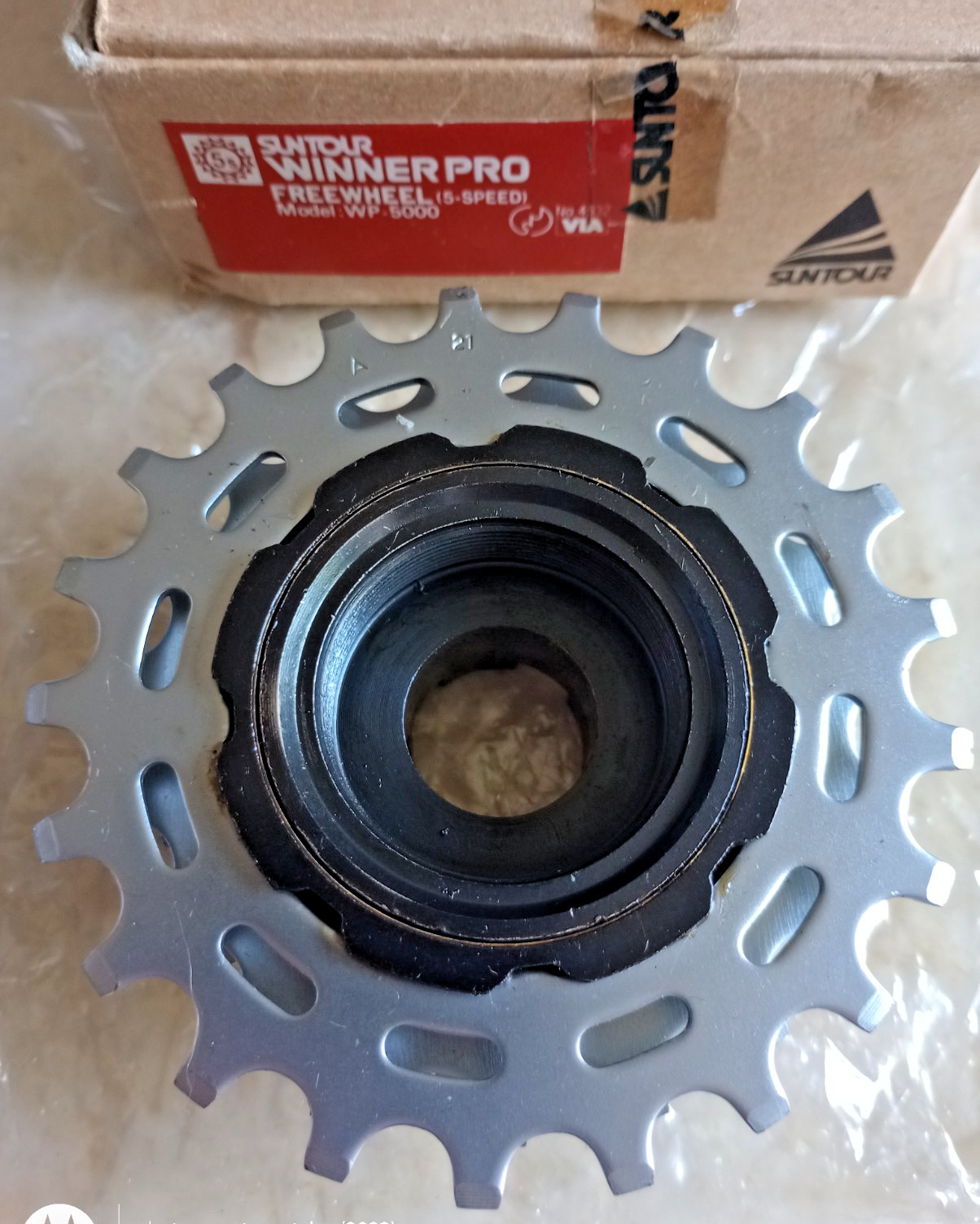 NOS SUNTOUR WINNER PRO 5 SPEED FREEWHEEL WP 5000 13,15,17,19,21 CASSETTE JAPAN