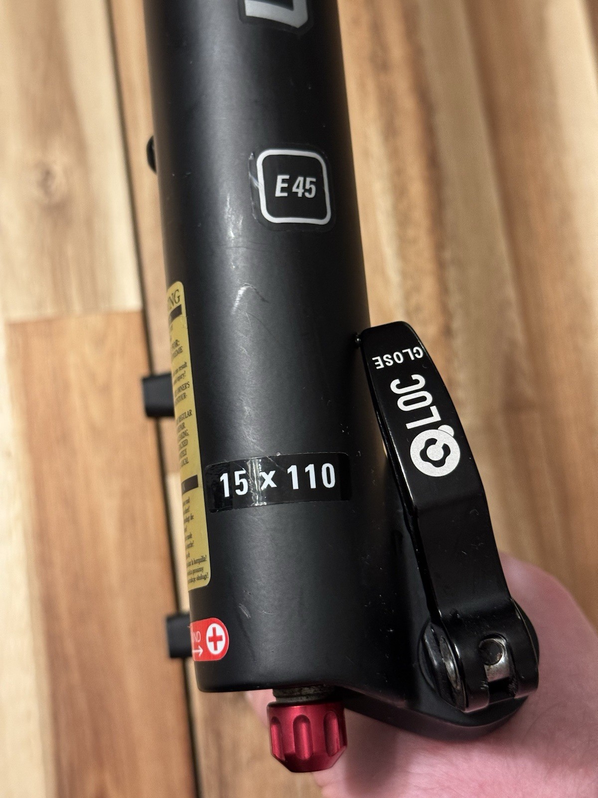 SR Suntour Aion E45 Suspension Fork 120mm Boost 15×110 Tapered Lockout Black
