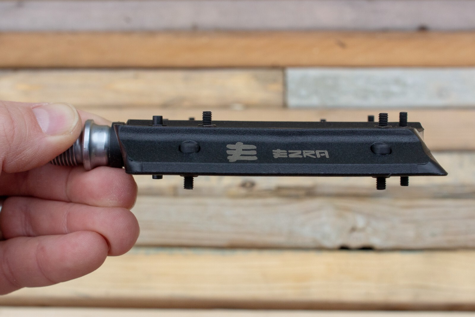 EZRA BMX Flats Plus Bike Pedal – 9/16″ Chromoly Sealed Axle – Metal Pins