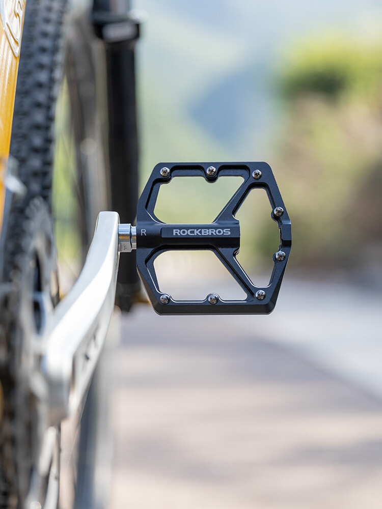RockBros MTB Pedals 9/16″ Lightweight Aluminum Alloy Sealed Bearing Flat Pedals