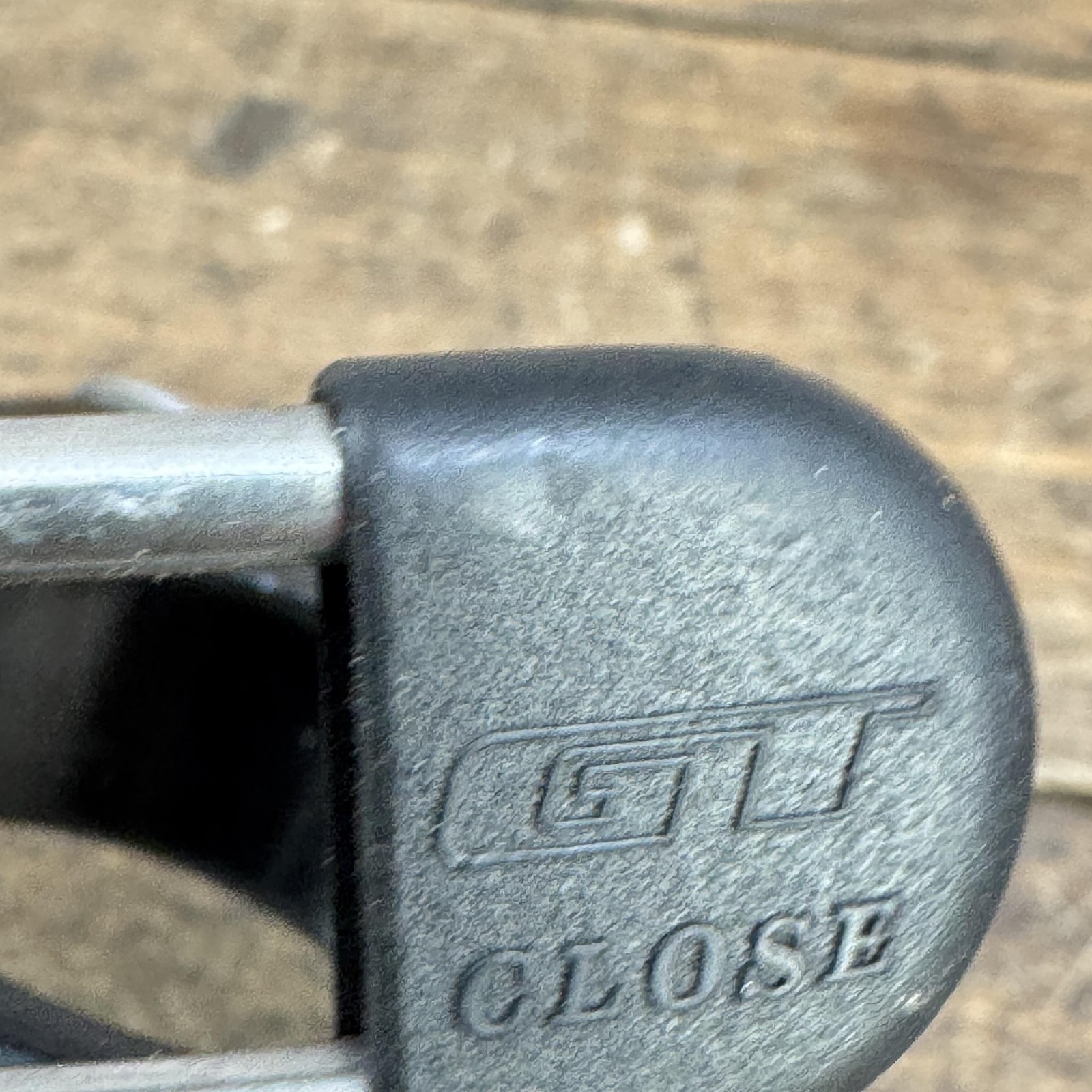 Vintage GT Seatpost Clamp 29.8 30 mm Black Triple TRiangle Quick Release