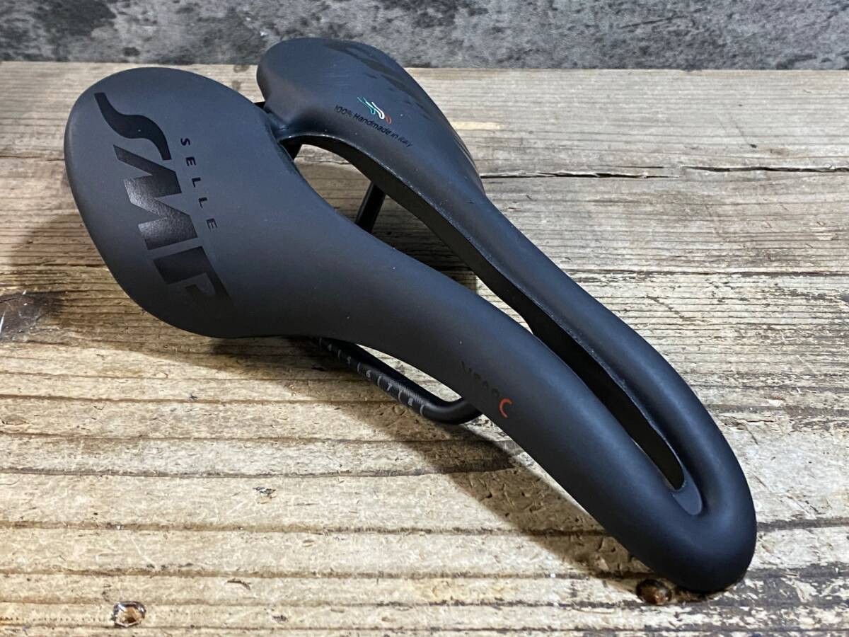 SELLE SMP VT 20C Saddle Black Short nose design 274g Compact premium price