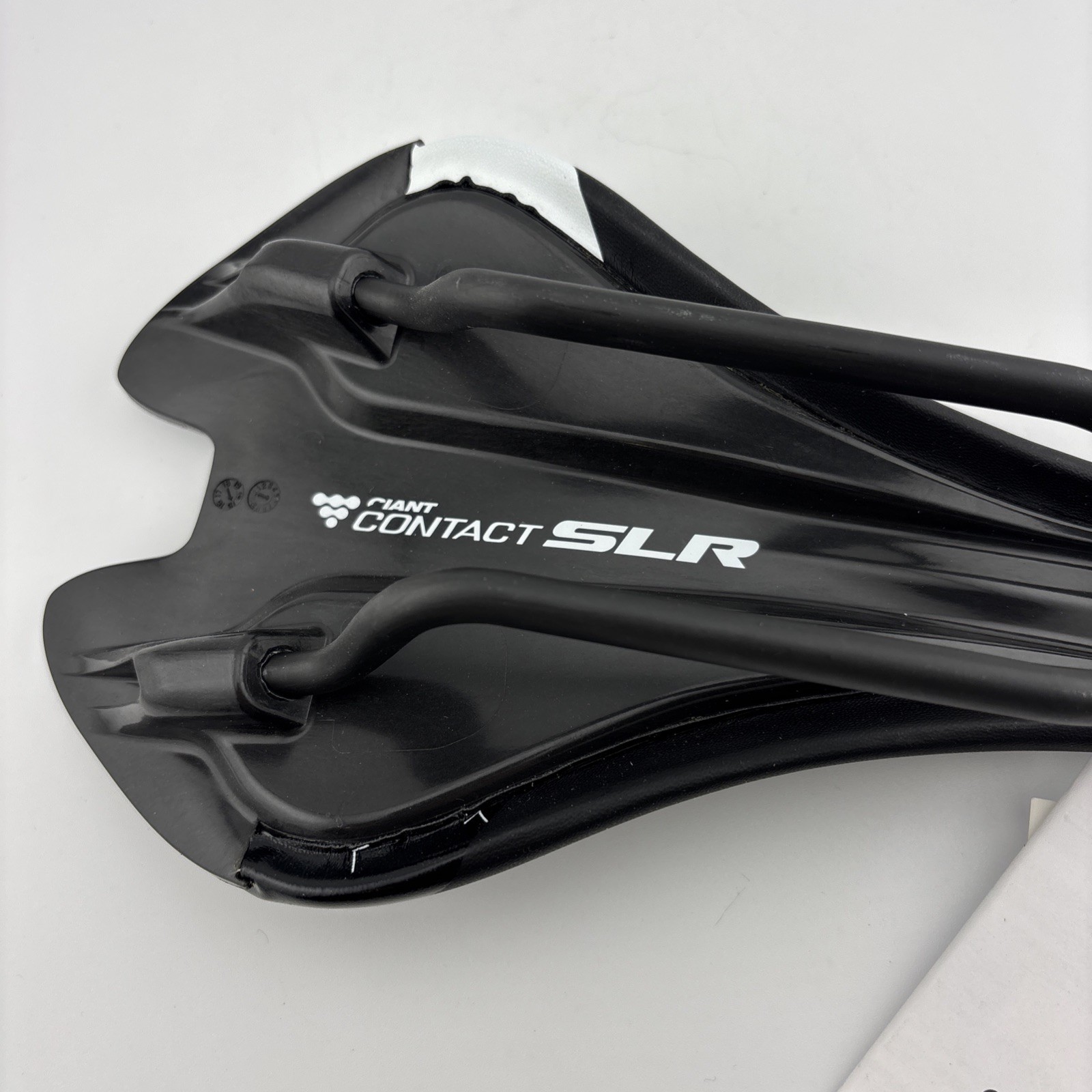Giant Cobalt Collection Contact SLR Saddle Forward Position Carbon Black